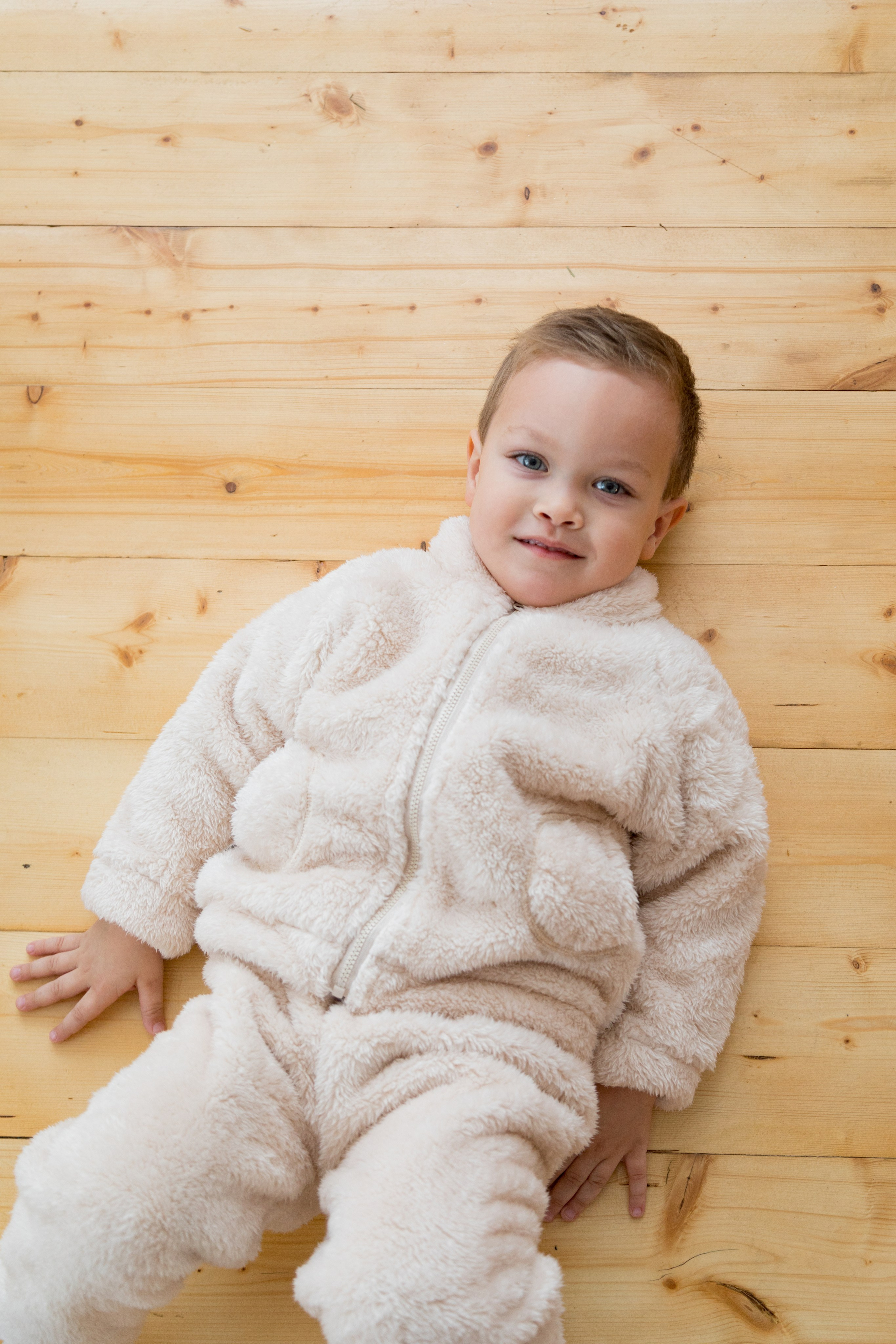 Фотосессия детской одежды для маркетплейсов Wildberries, Ozon. Детский и контент фотограф Надя Волкова Санкт-Петербург