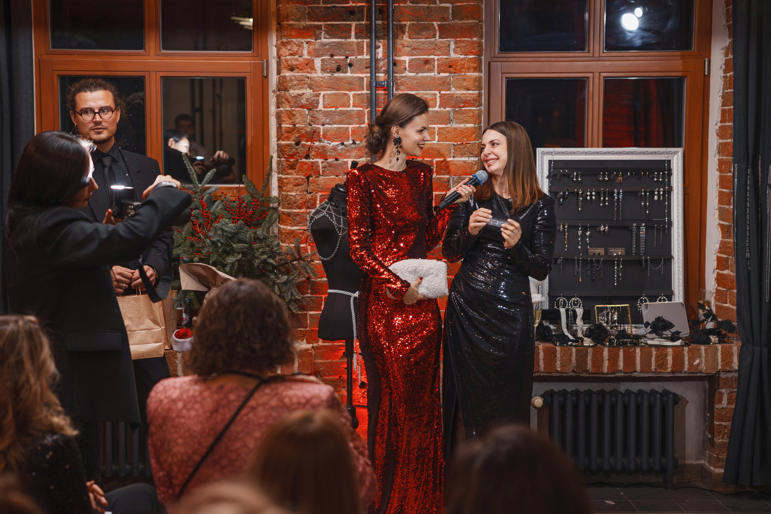 Natali Emelyanenkova Project. Свадебный и репортажный фотограф в Волгограде Антон Сидоренко