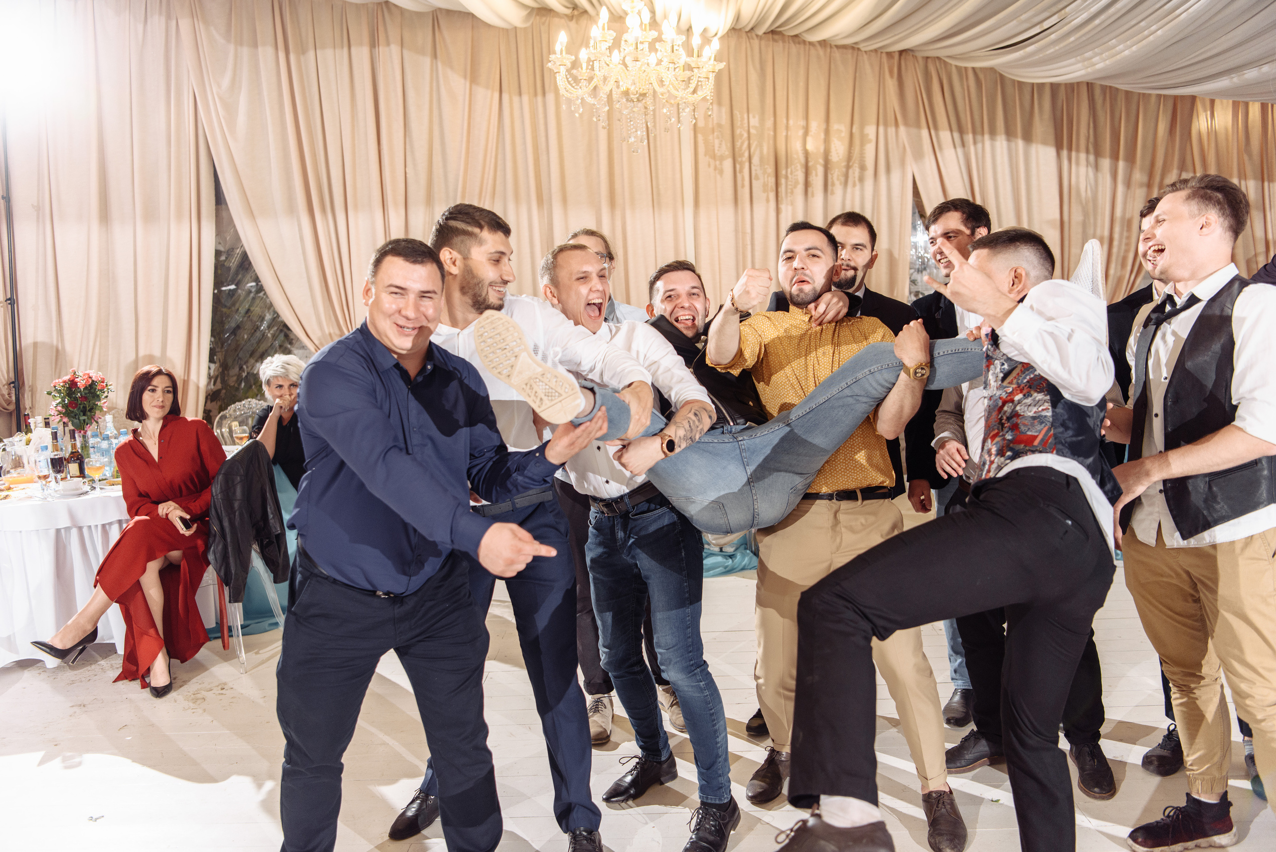 Анонс свадьбы 14.08.2019 Богдана & Екатерины. Свадебный и семейный фотограф в Уфе | Винс Константин | Фотопроекты