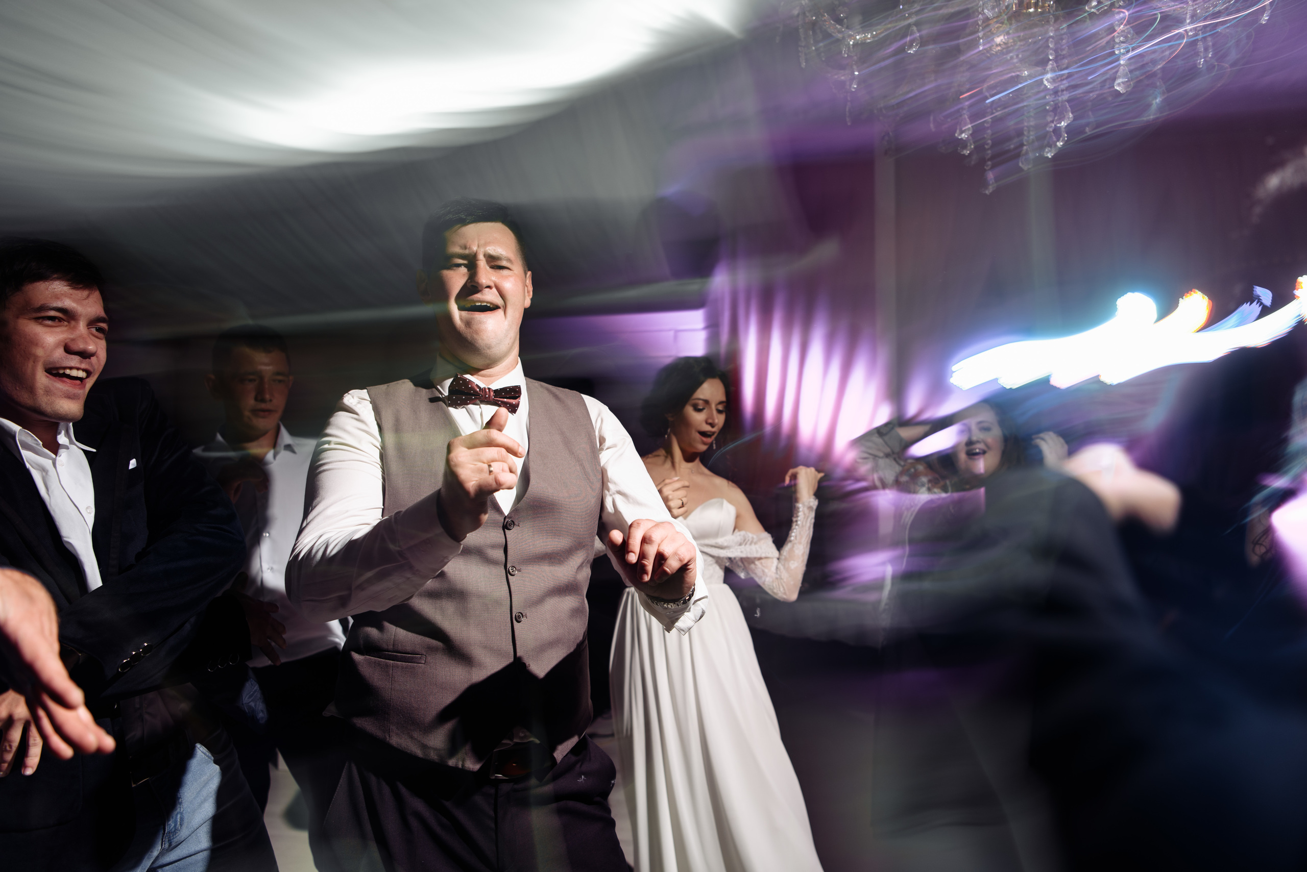 Анонс свадьбы 14.08.2019 Богдана & Екатерины. Свадебный и семейный фотограф в Уфе | Винс Константин | Фотопроекты