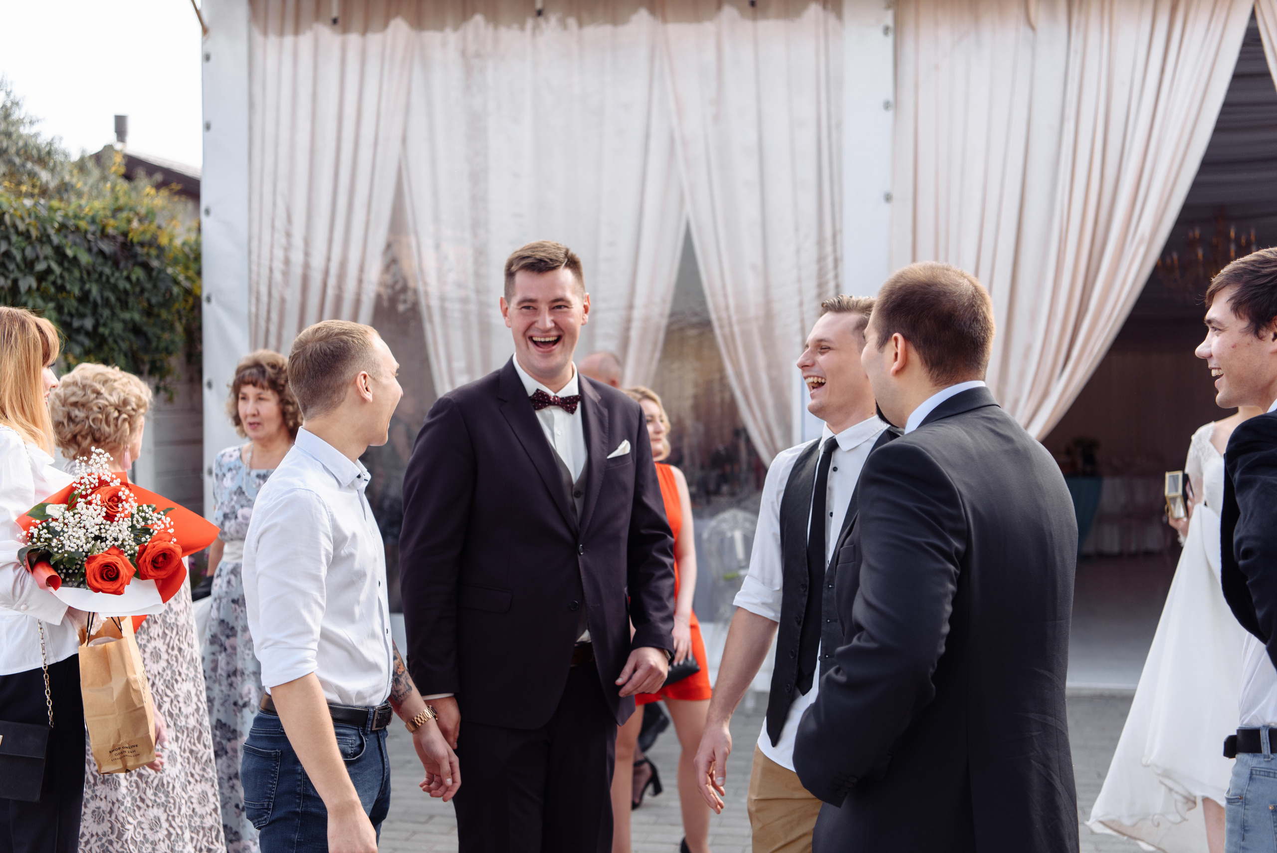 Анонс свадьбы 14.08.2019 Богдана & Екатерины. Свадебный и семейный фотограф в Уфе | Винс Константин | Фотопроекты