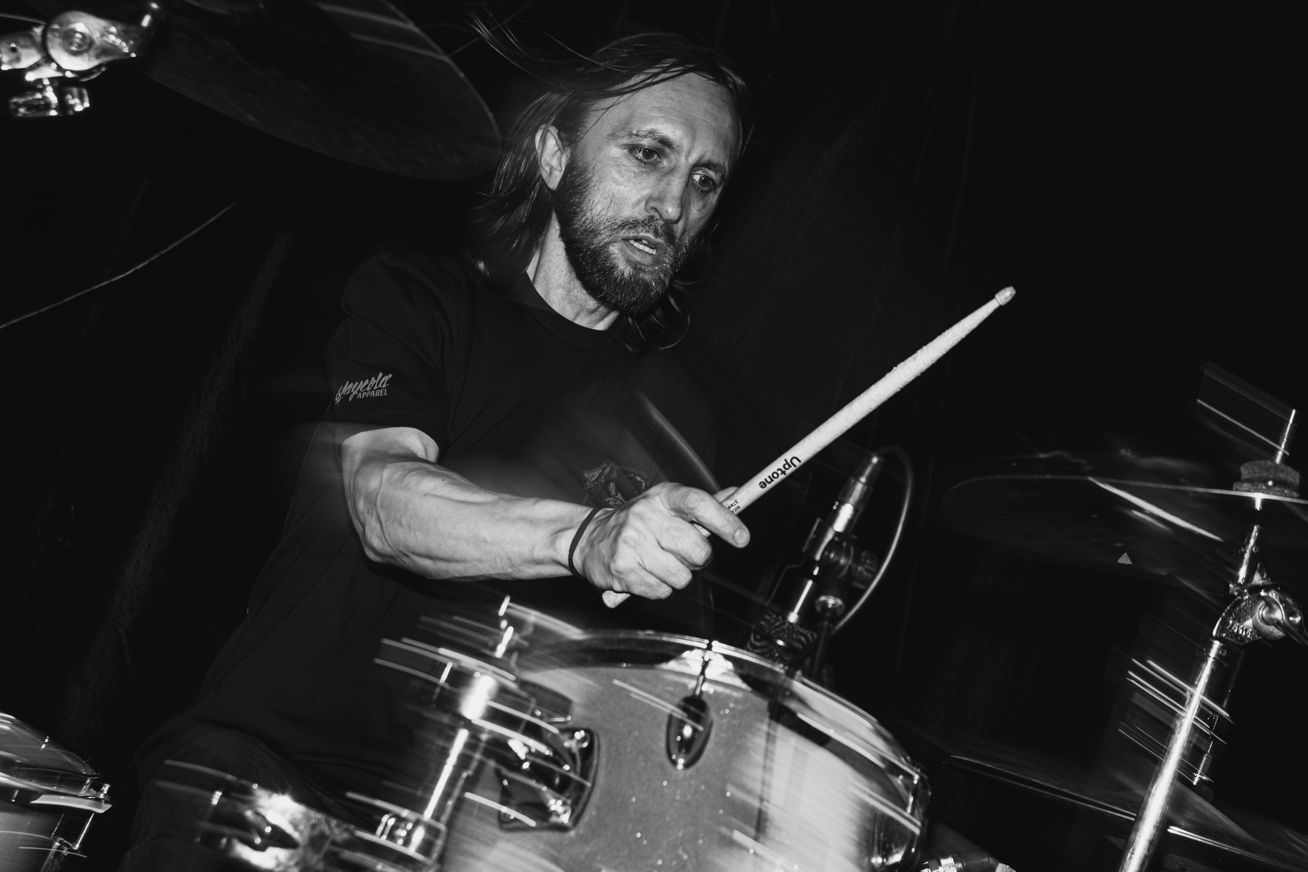 Laugar & Шумы Штормовых Широт & Пожары На Дальнем Севере 11.10.2025. Репортажный фотограф в Москве Legiodot