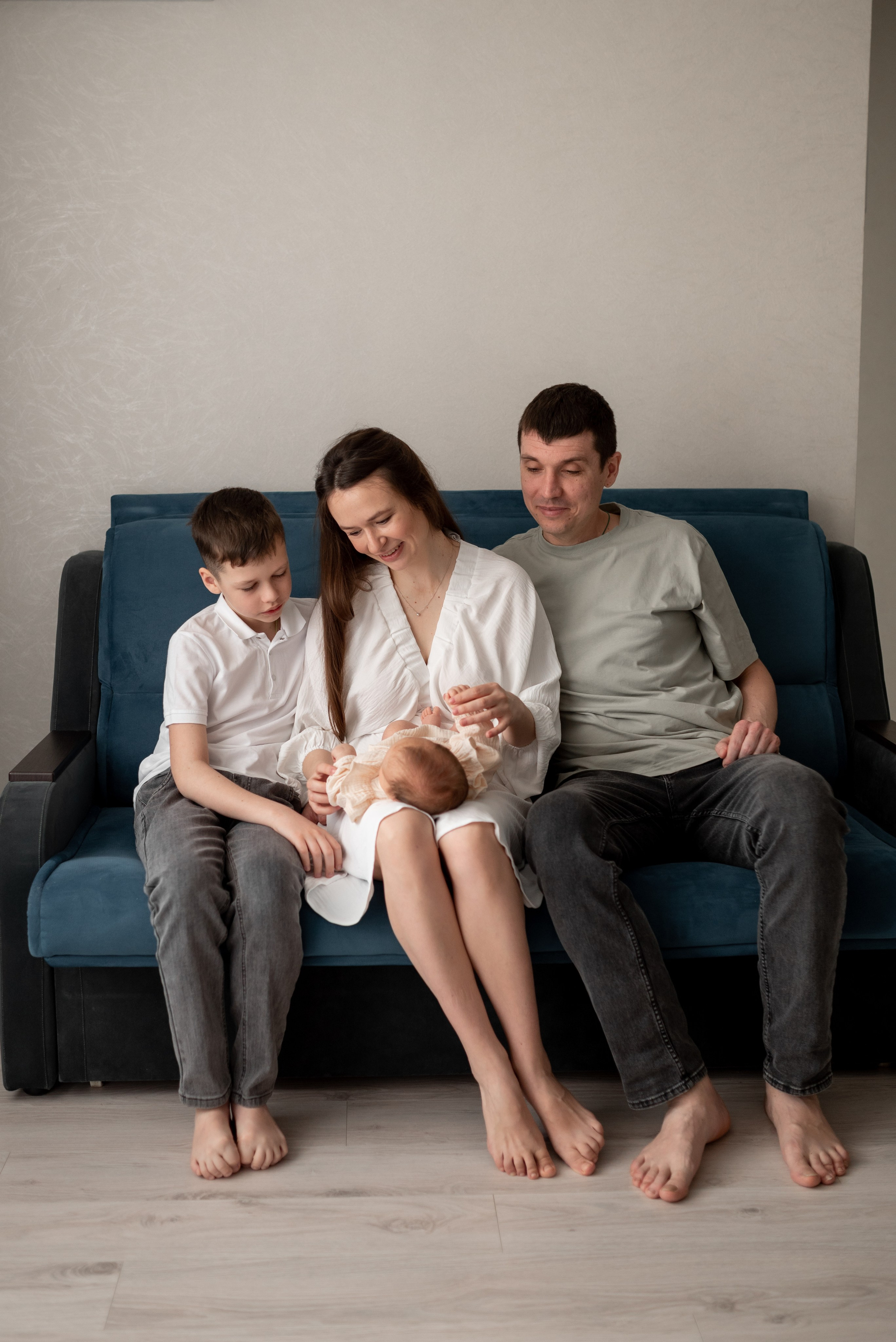 Вика Дима Никита и Полиночка. Семейный фотограф Ирина Сгибнева