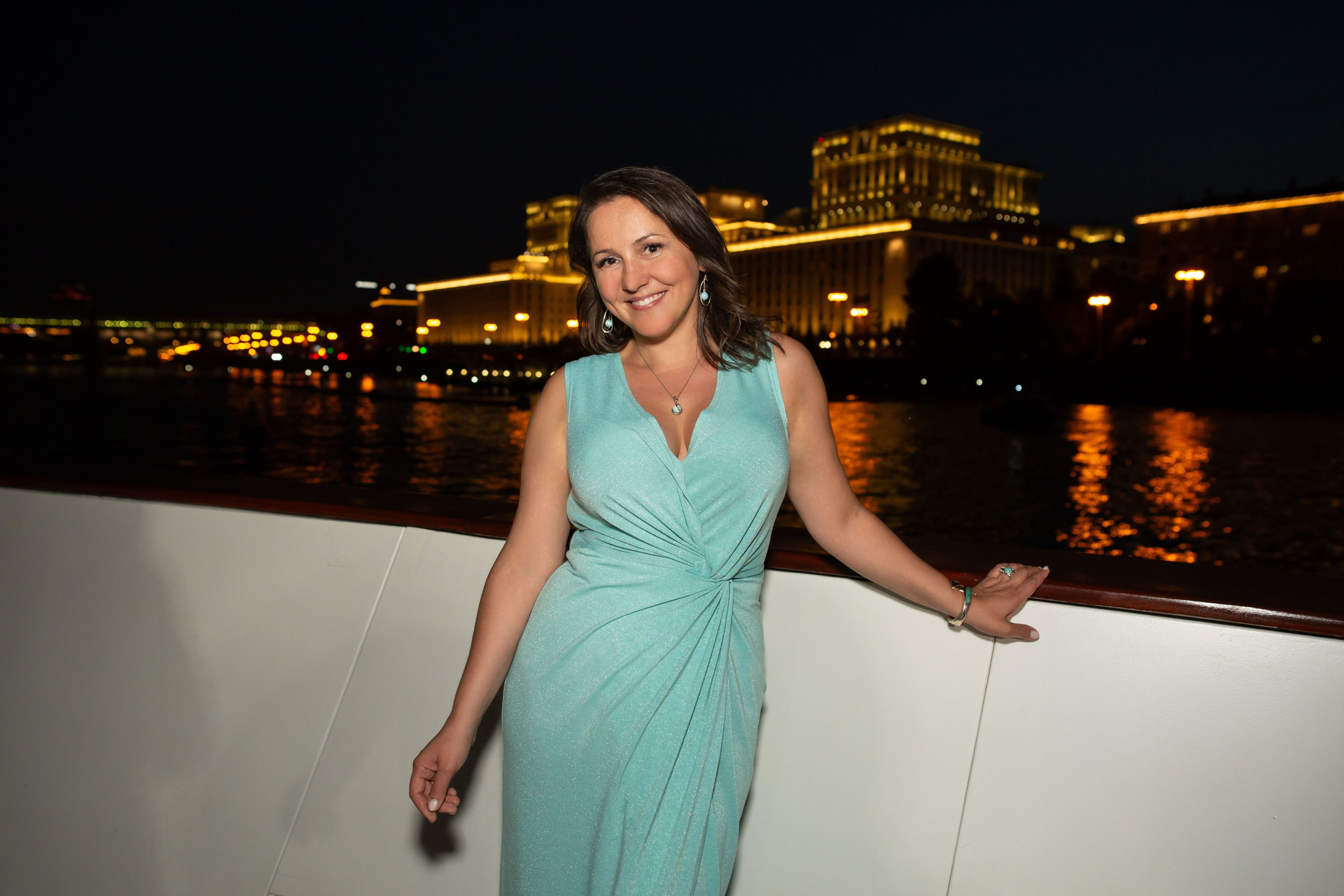 Dubai Vibes Intourist Cruise Party. Семейный и детский фотограф Анна Петракова