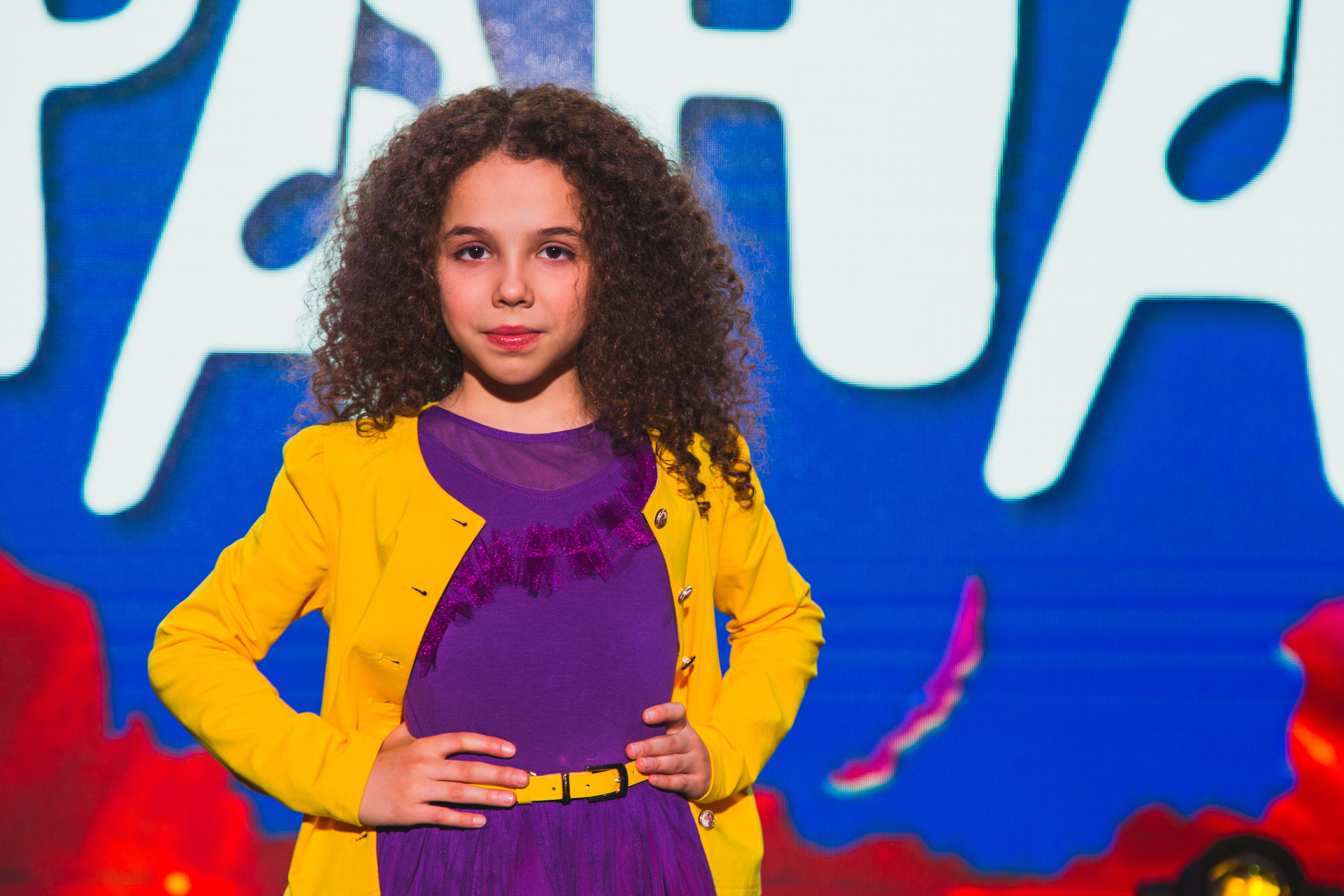 О2ТВ группа СТРАНА. Видеооператор/Фотограф Николай Завьялов