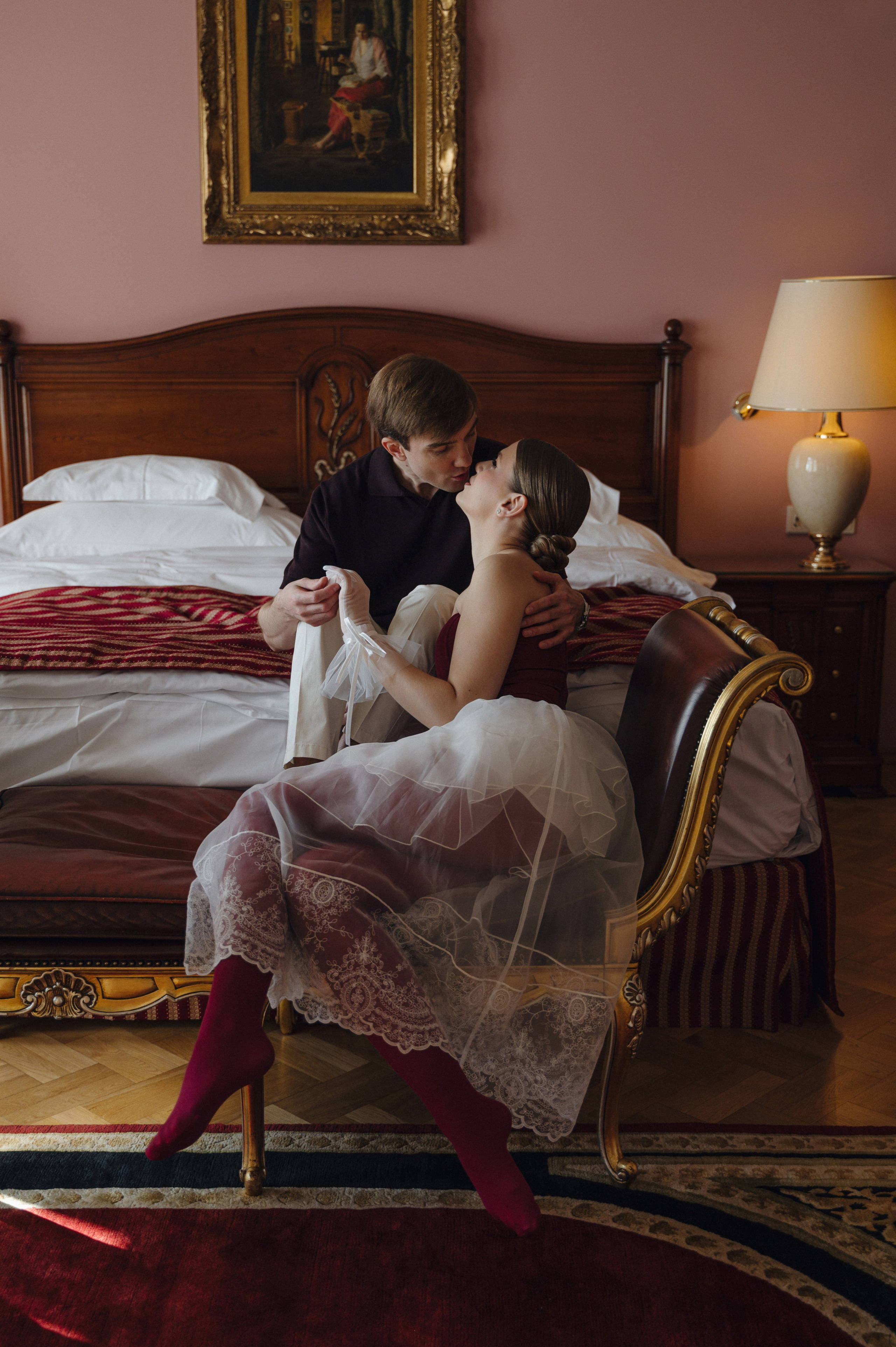 Дмитрий и Луиза. Гостиница Националь и ресторан Белуга. Свадебный фотограф Москва и Санкт-Петербург. Анастасия Чудина