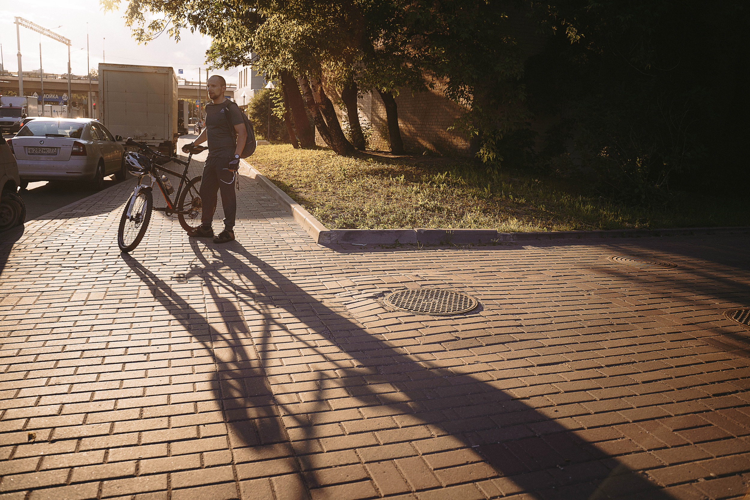 Портретная бизнес фотосессия для Василия на заводе Арма, Москва, Курская
