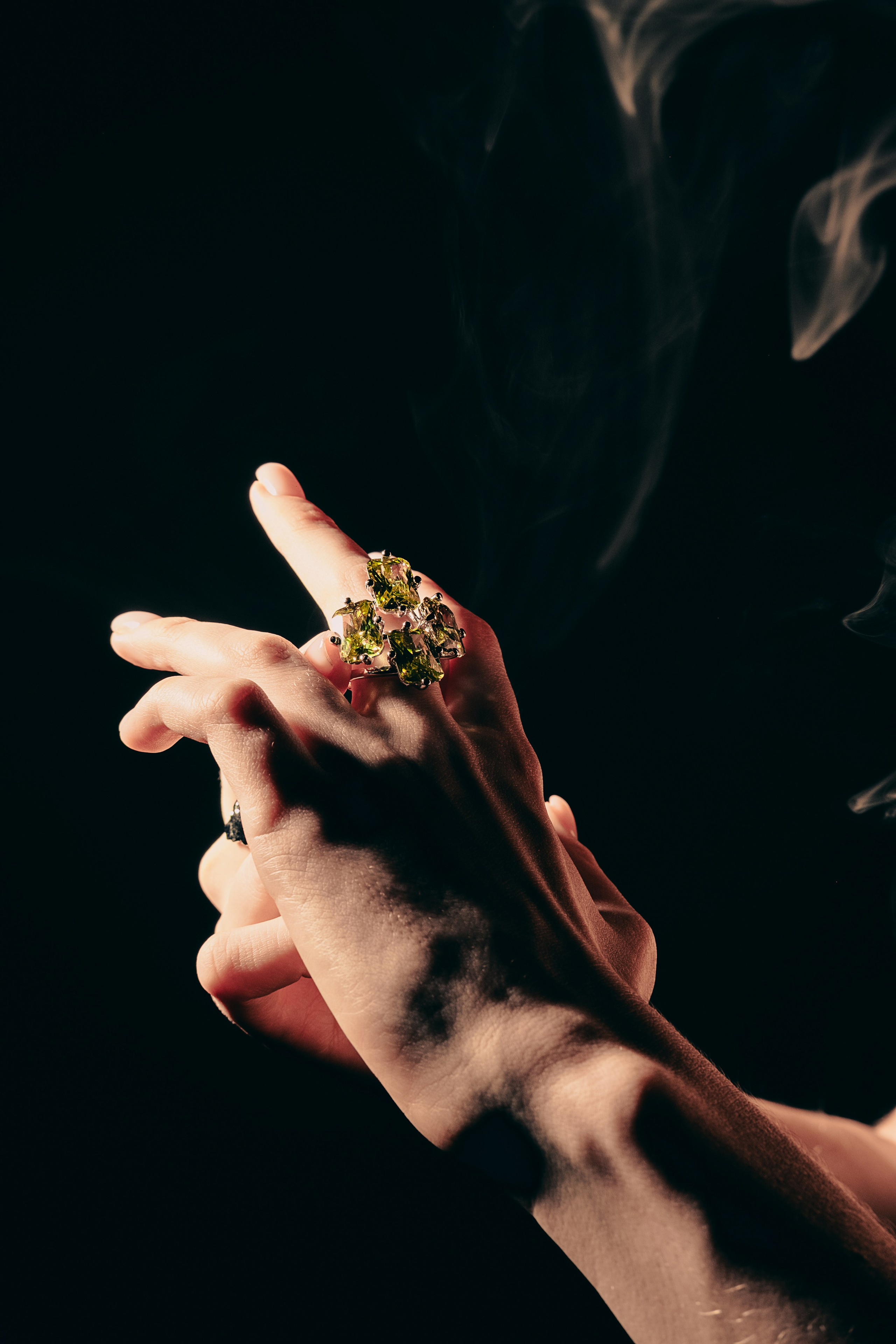 Бренд украшений Vow Jewels. Стилистика: Fashion