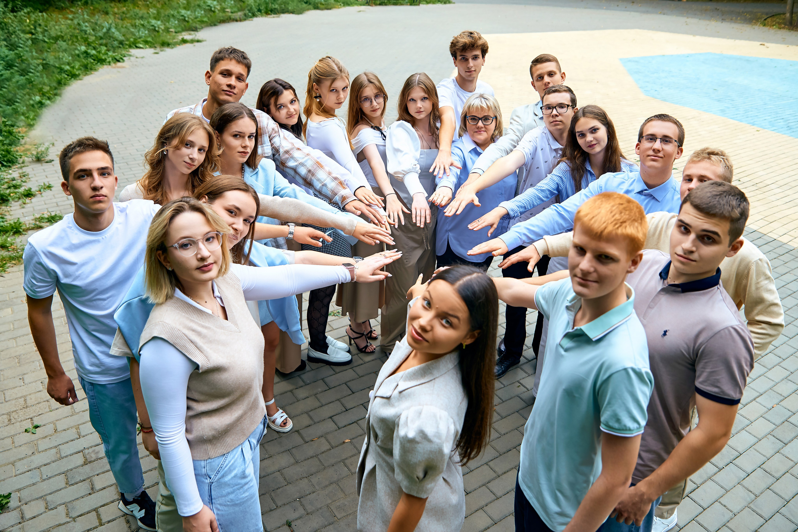 11А класс Гимназия № 16 выпуск 2025. Фотограф в Орле Павел Черкасов