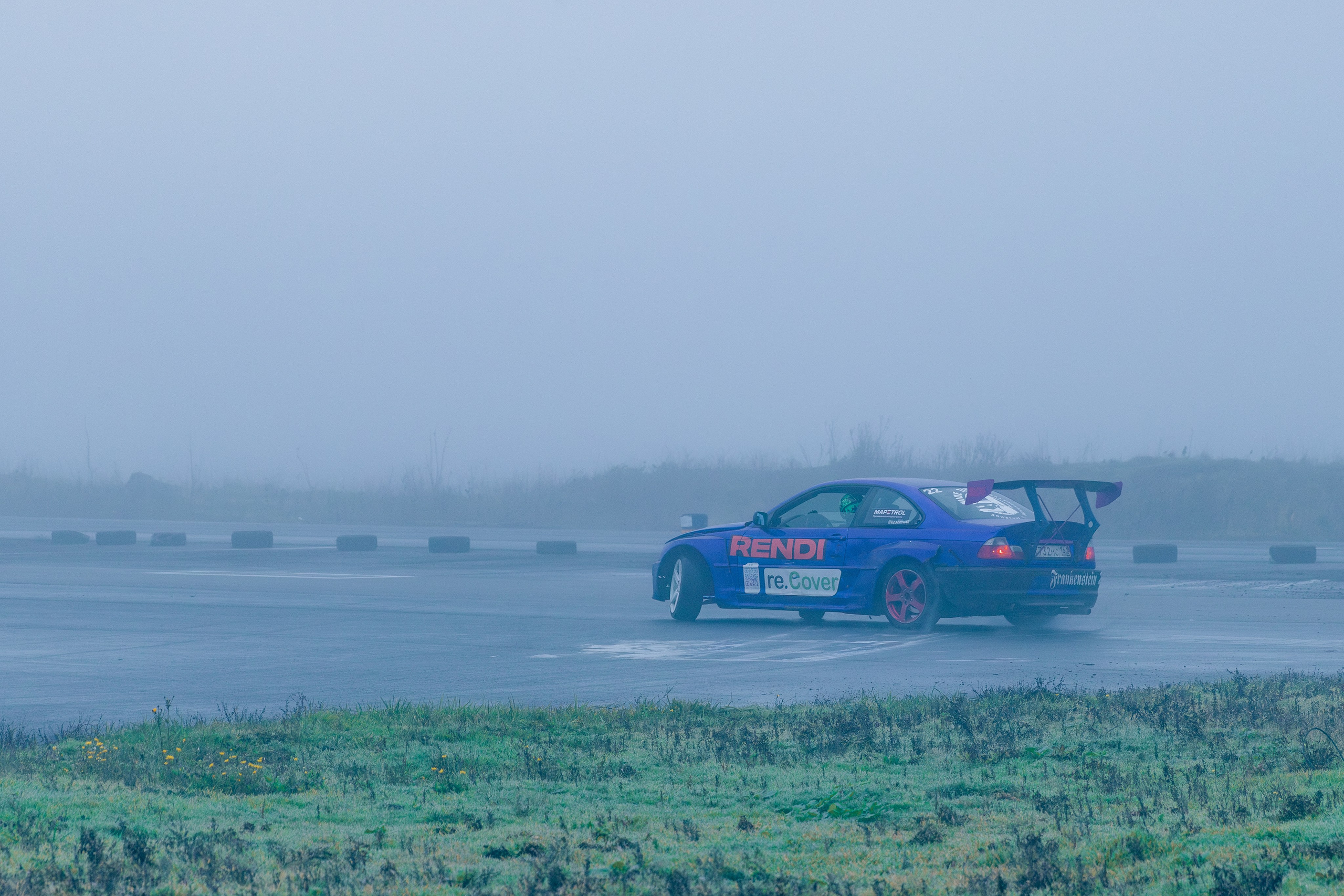 Фотосъёмка профессионального зимнего дрифта в Ростове-на-Дону. Портретный фотограф в Ростове-на-Дону Антон Казарин