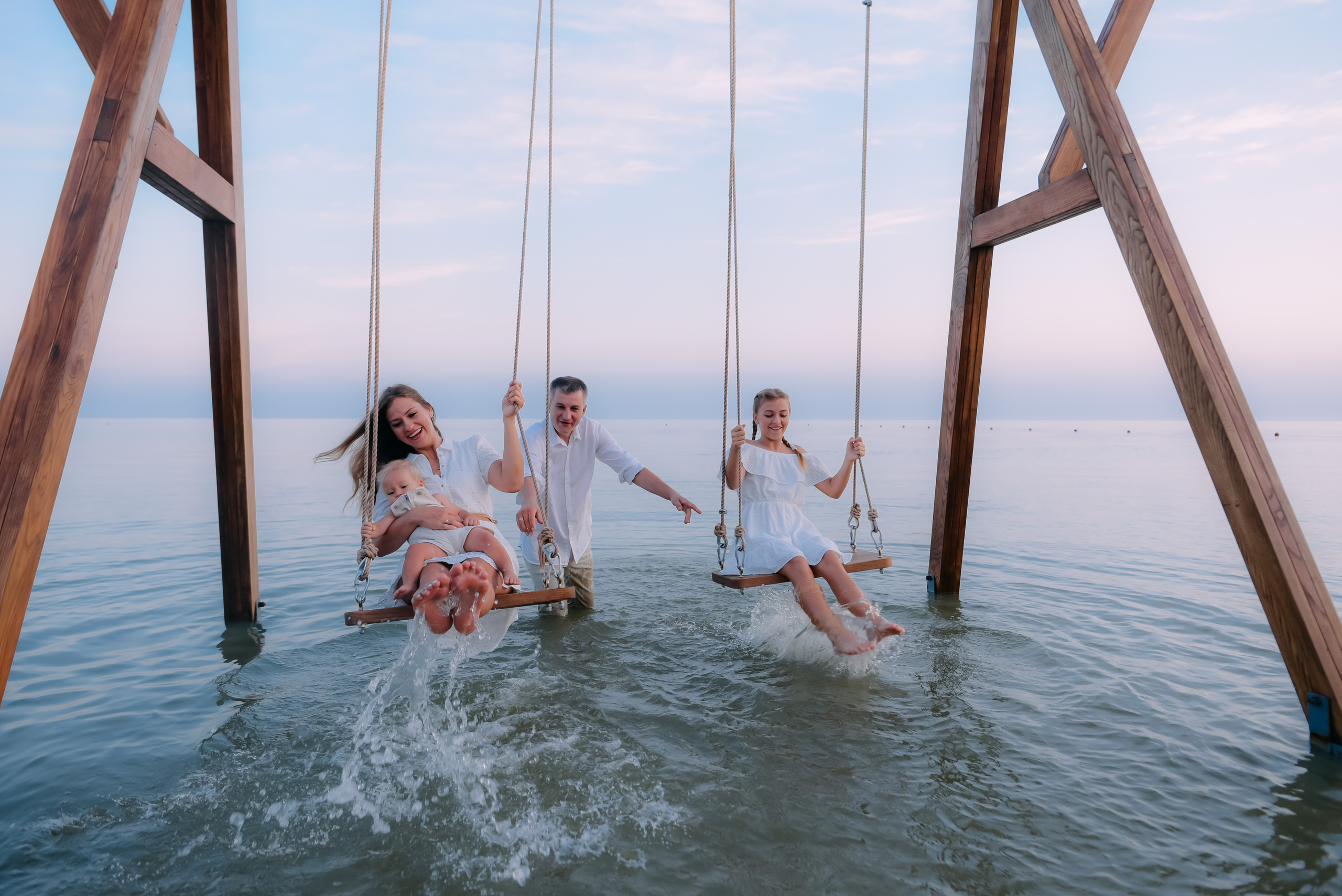 Семейная прогулка на рассвете. Детский и семейный фотограф выпускной альбом Приморско-Ахтарск