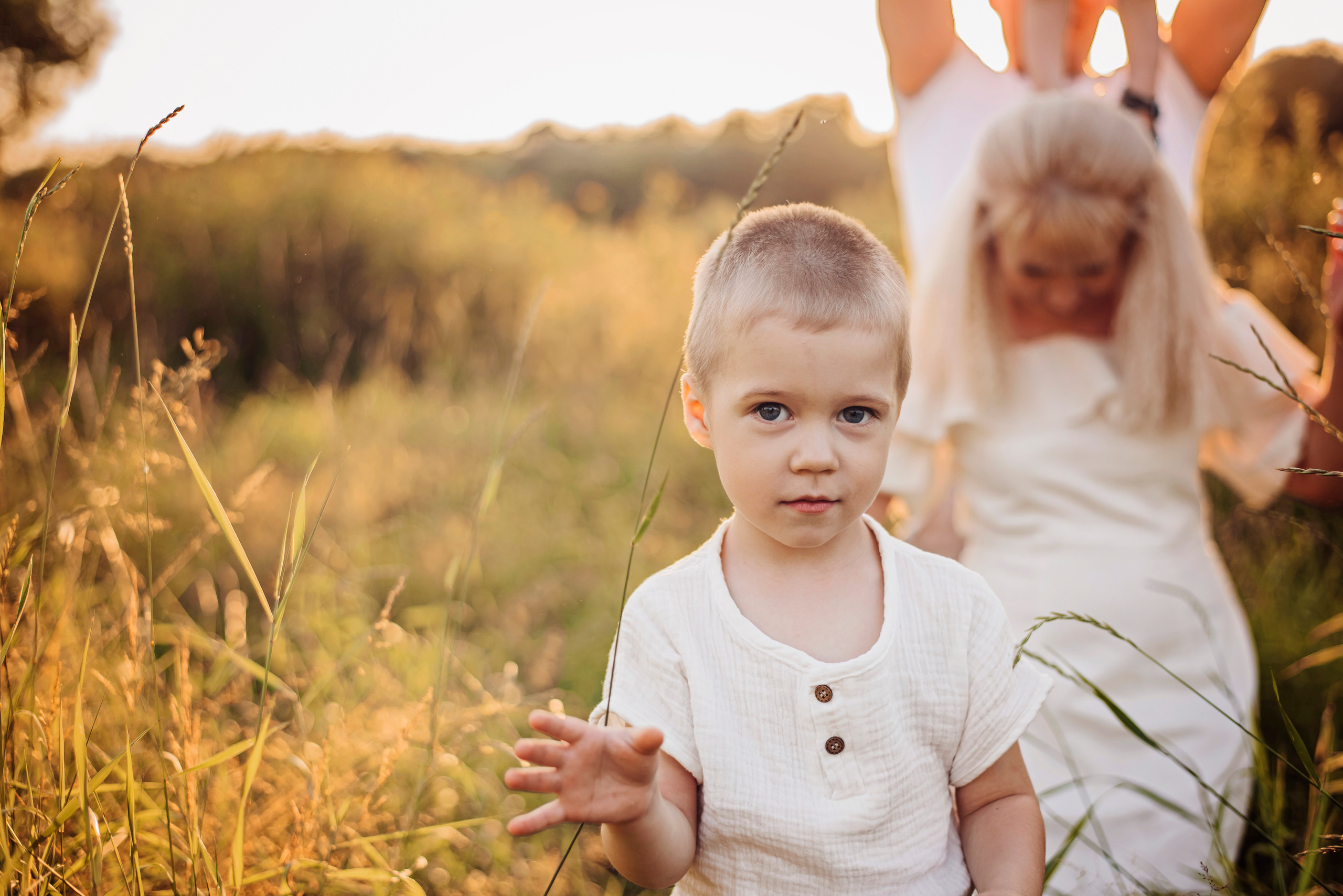 Виктория и Дмитрий с детками. Детский и семейный фотограф выпускной альбом Приморско-Ахтарск