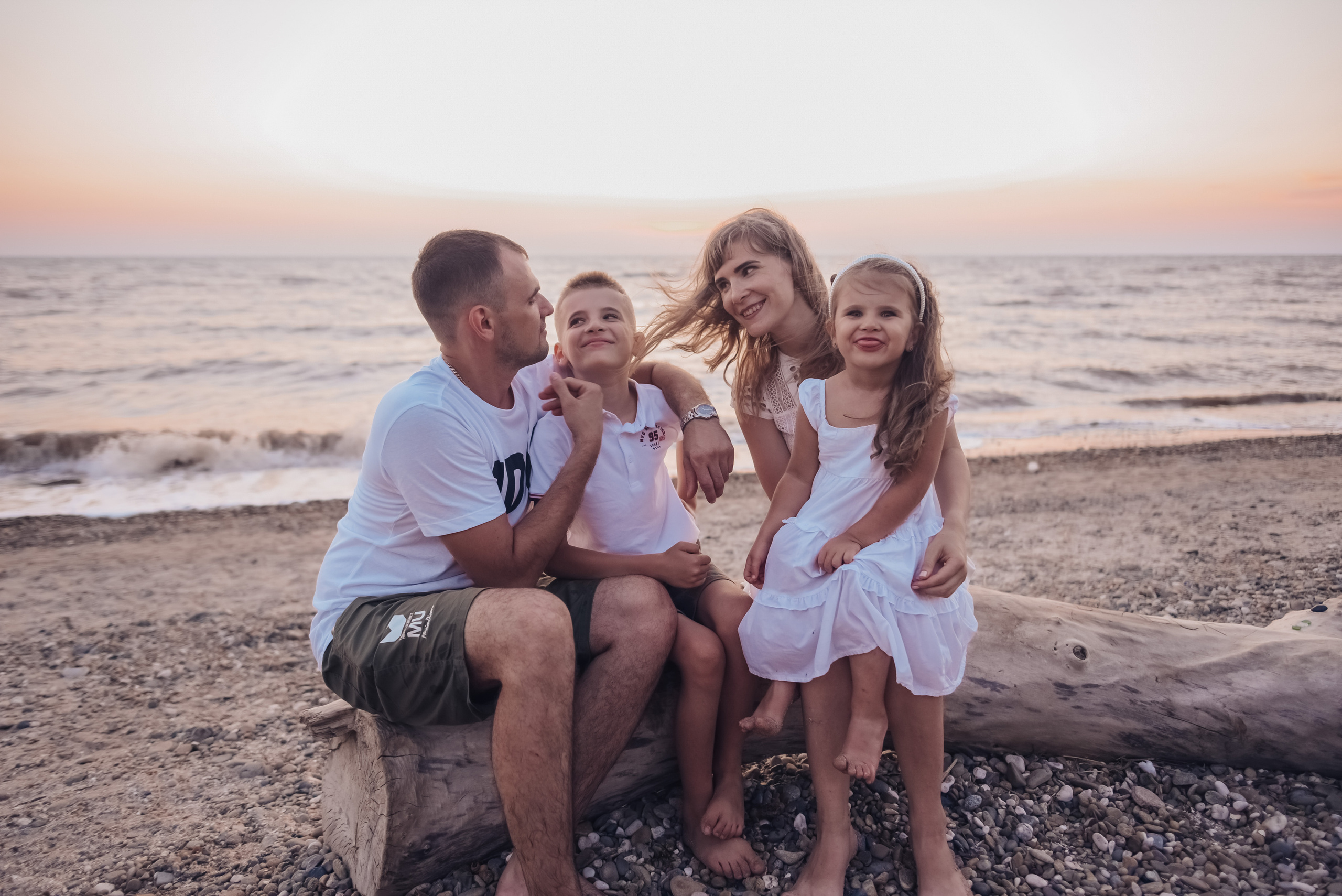 Тепло наших сердец. Детский и семейный фотограф выпускной альбом Приморско-Ахтарск