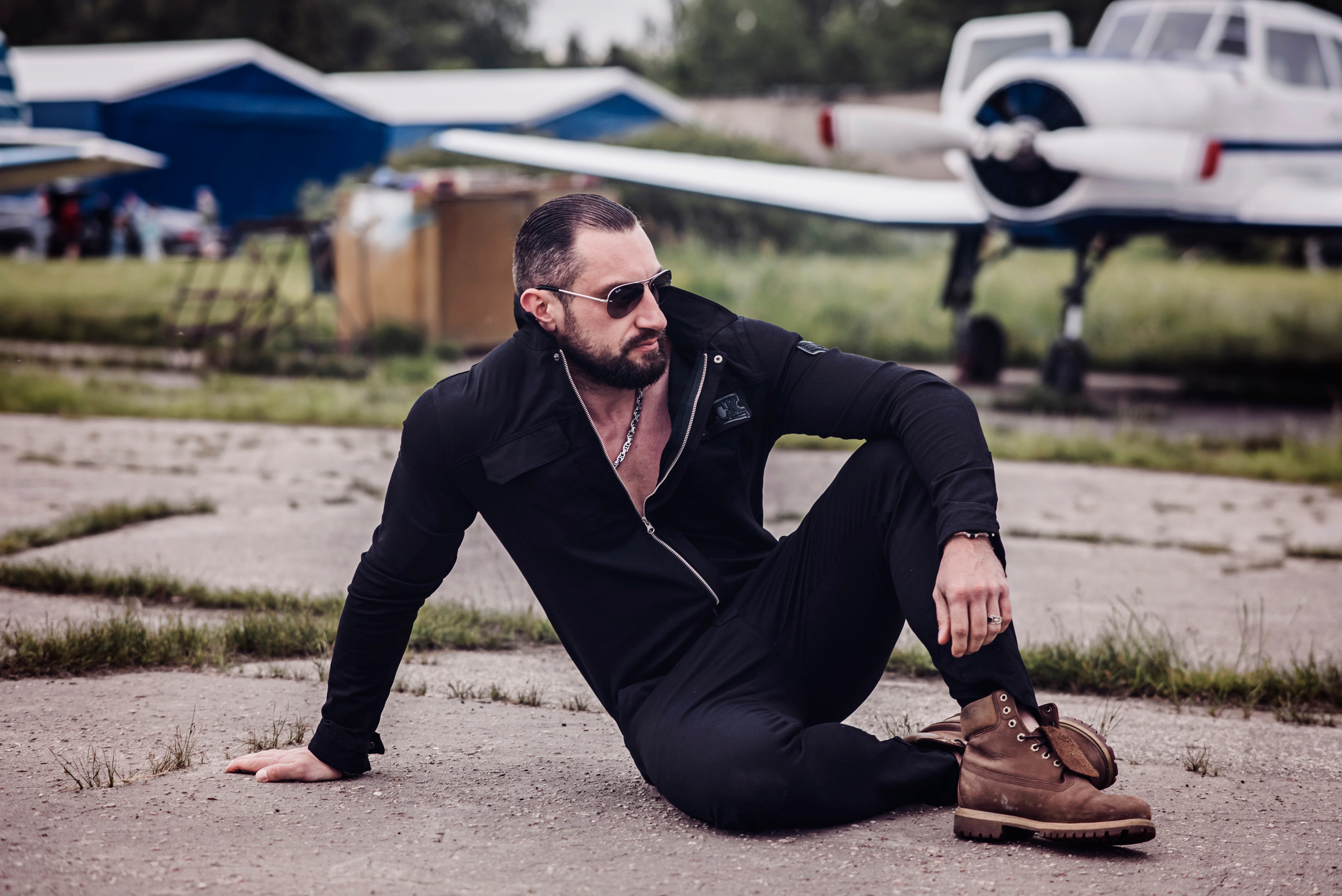 Первым делом самолеты. Детский и семейный фотограф выпускной альбом Приморско-Ахтарск