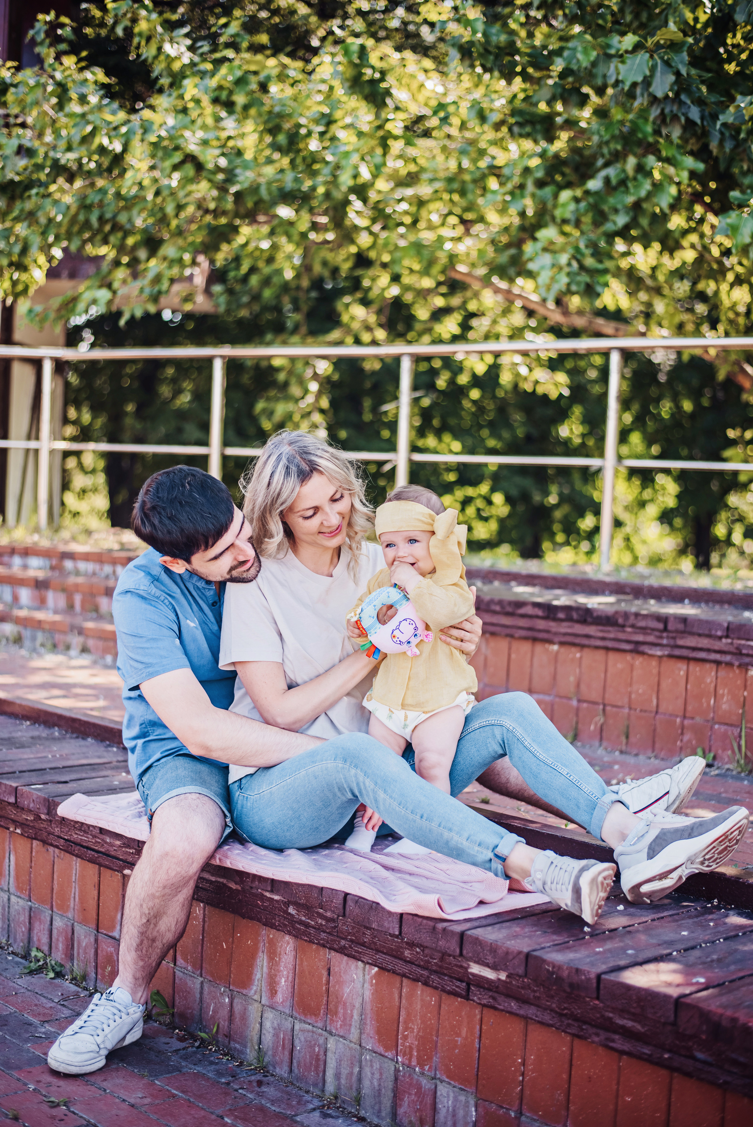 Прогулка по набережной. Детский и семейный фотограф выпускной альбом Приморско-Ахтарск