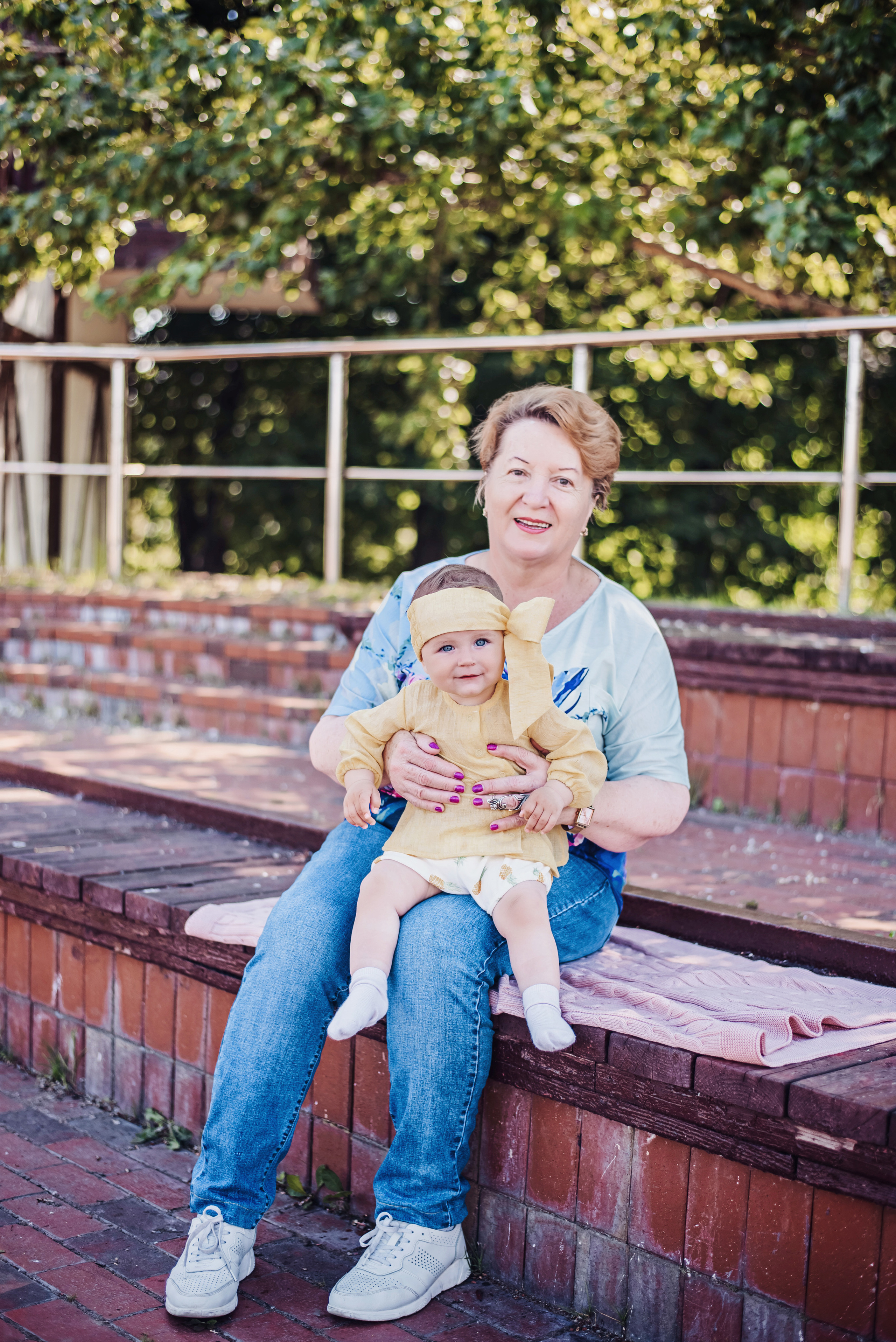 Прогулка по набережной. Детский и семейный фотограф выпускной альбом Приморско-Ахтарск