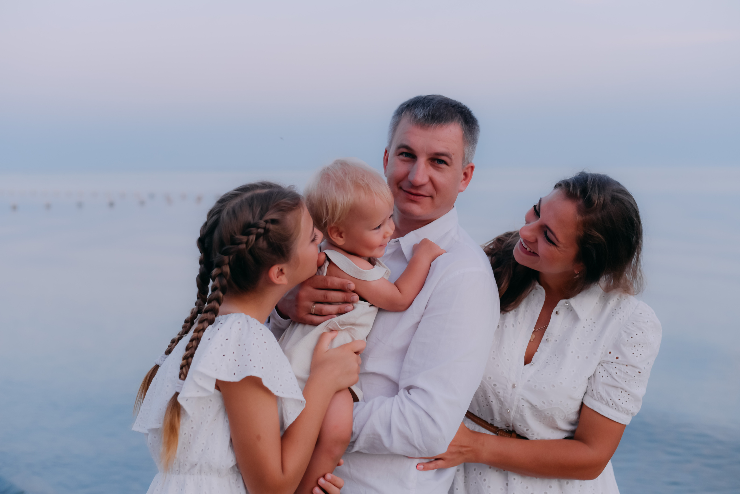 Семейная прогулка на рассвете. Детский и семейный фотограф выпускной альбом Приморско-Ахтарск