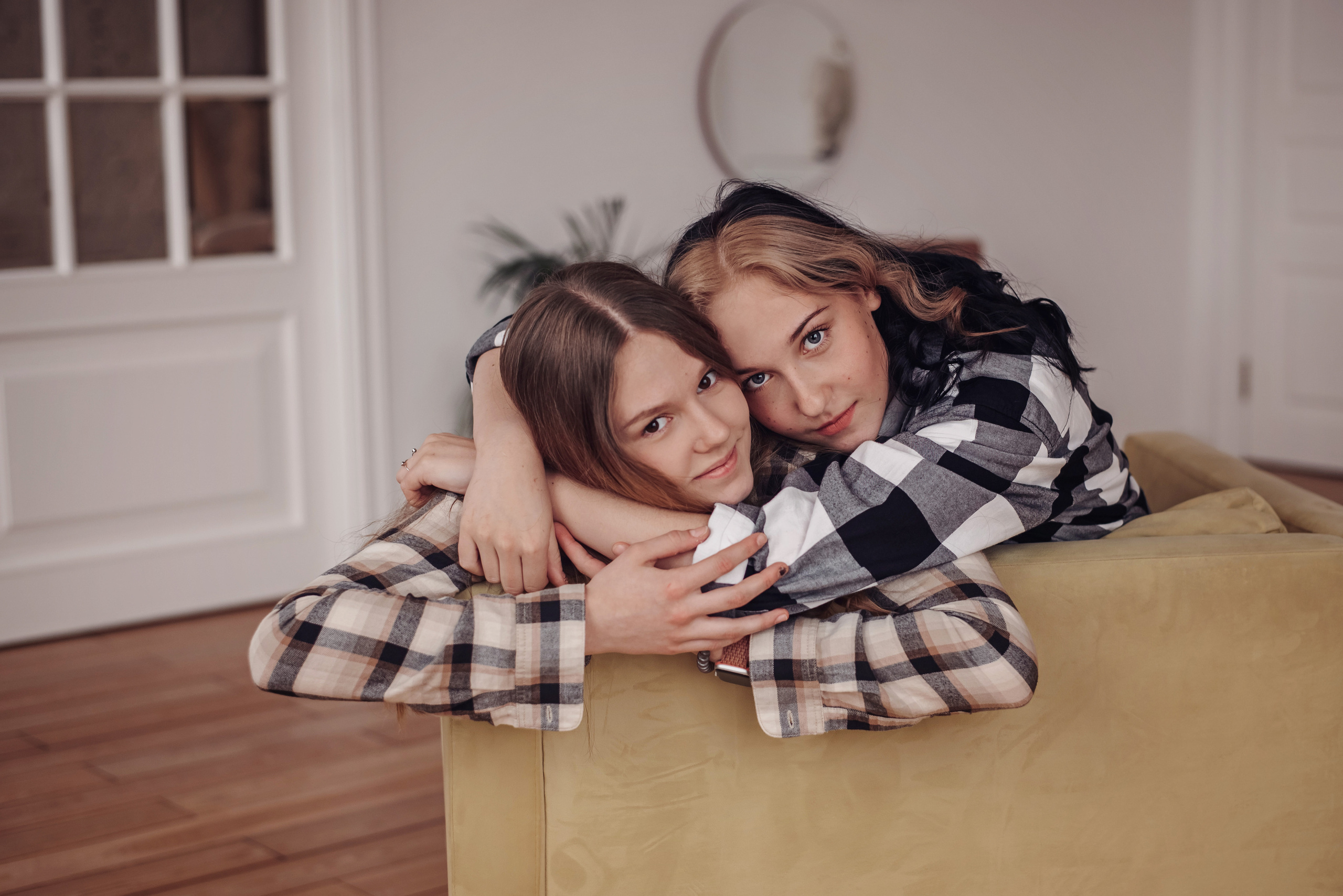 Василиса на флаконе. Детский и семейный фотограф выпускной альбом Приморско-Ахтарск