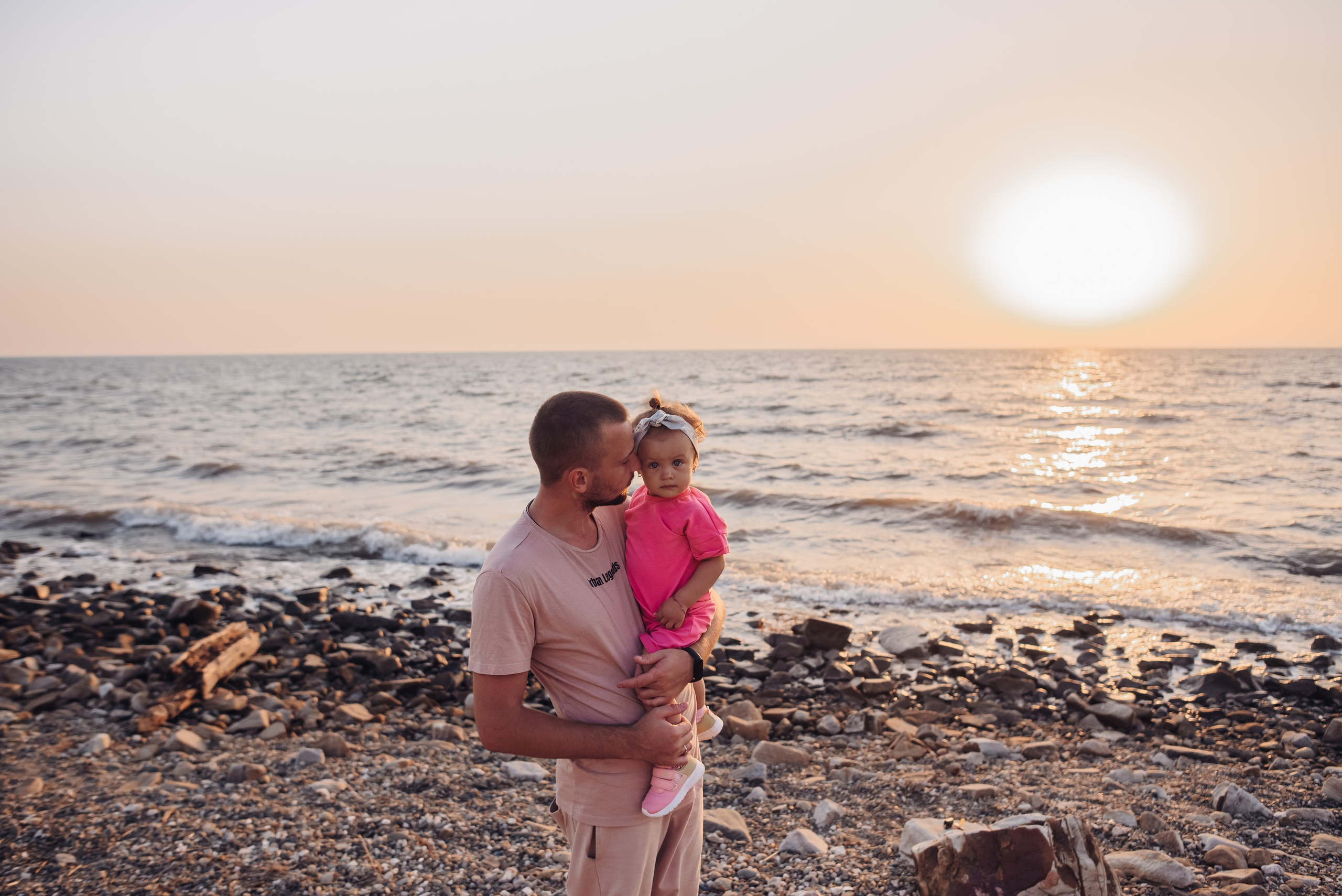 Прогулка на маяке. Детский и семейный фотограф выпускной альбом Приморско-Ахтарск
