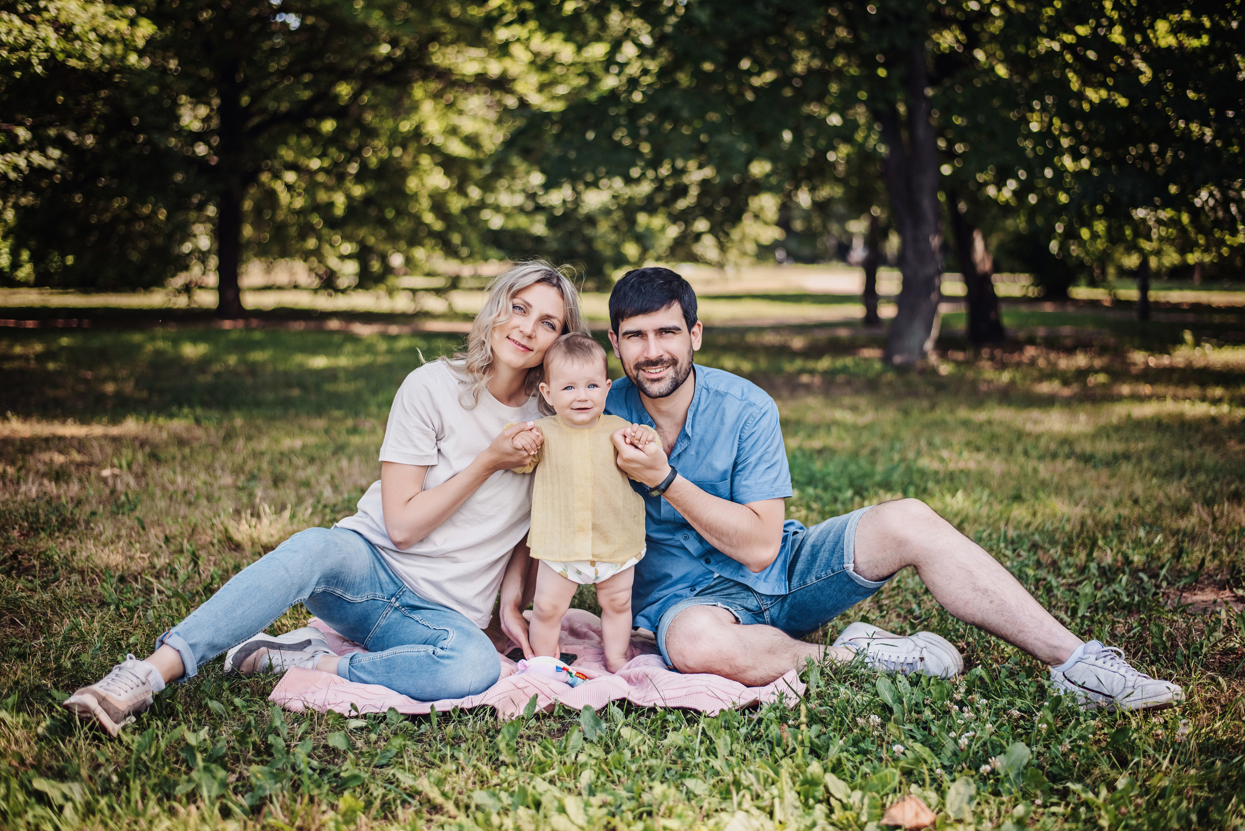 Прогулка по набережной. Детский и семейный фотограф выпускной альбом Приморско-Ахтарск