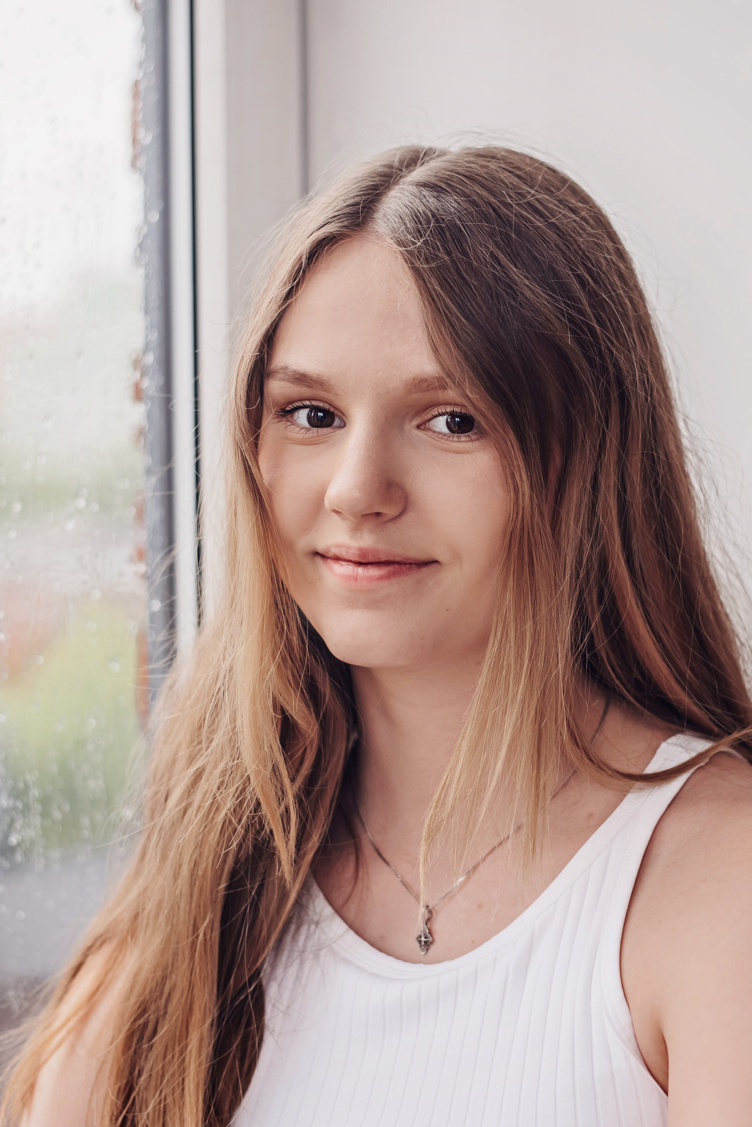 Василиса на флаконе. Детский и семейный фотограф выпускной альбом Приморско-Ахтарск