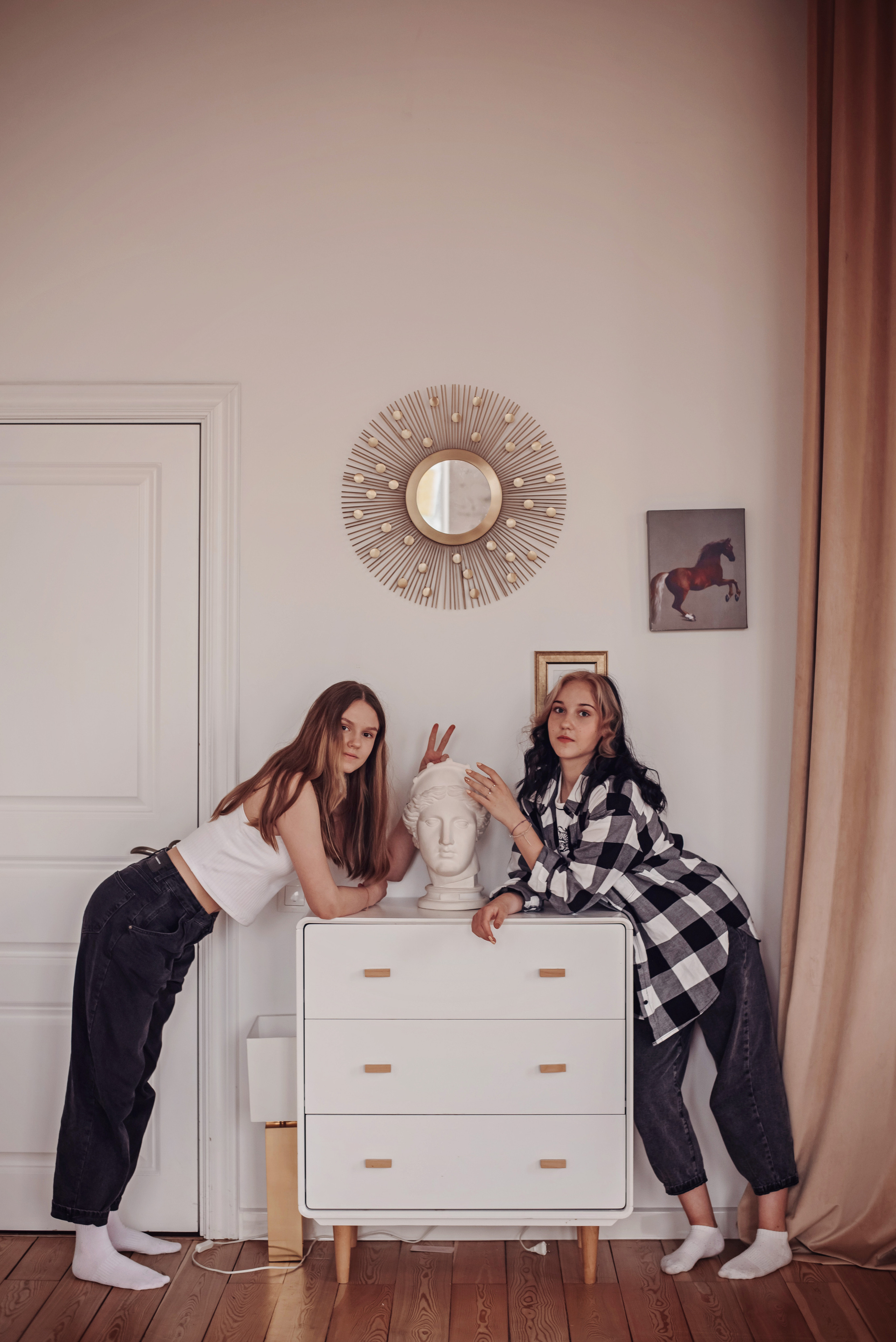 Василиса на флаконе. Детский и семейный фотограф выпускной альбом Приморско-Ахтарск