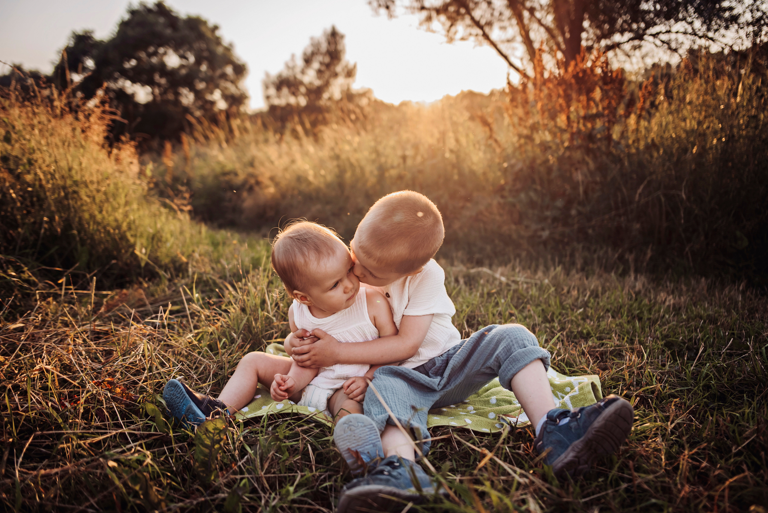 Виктория и Дмитрий с детками. Детский и семейный фотограф выпускной альбом Приморско-Ахтарск