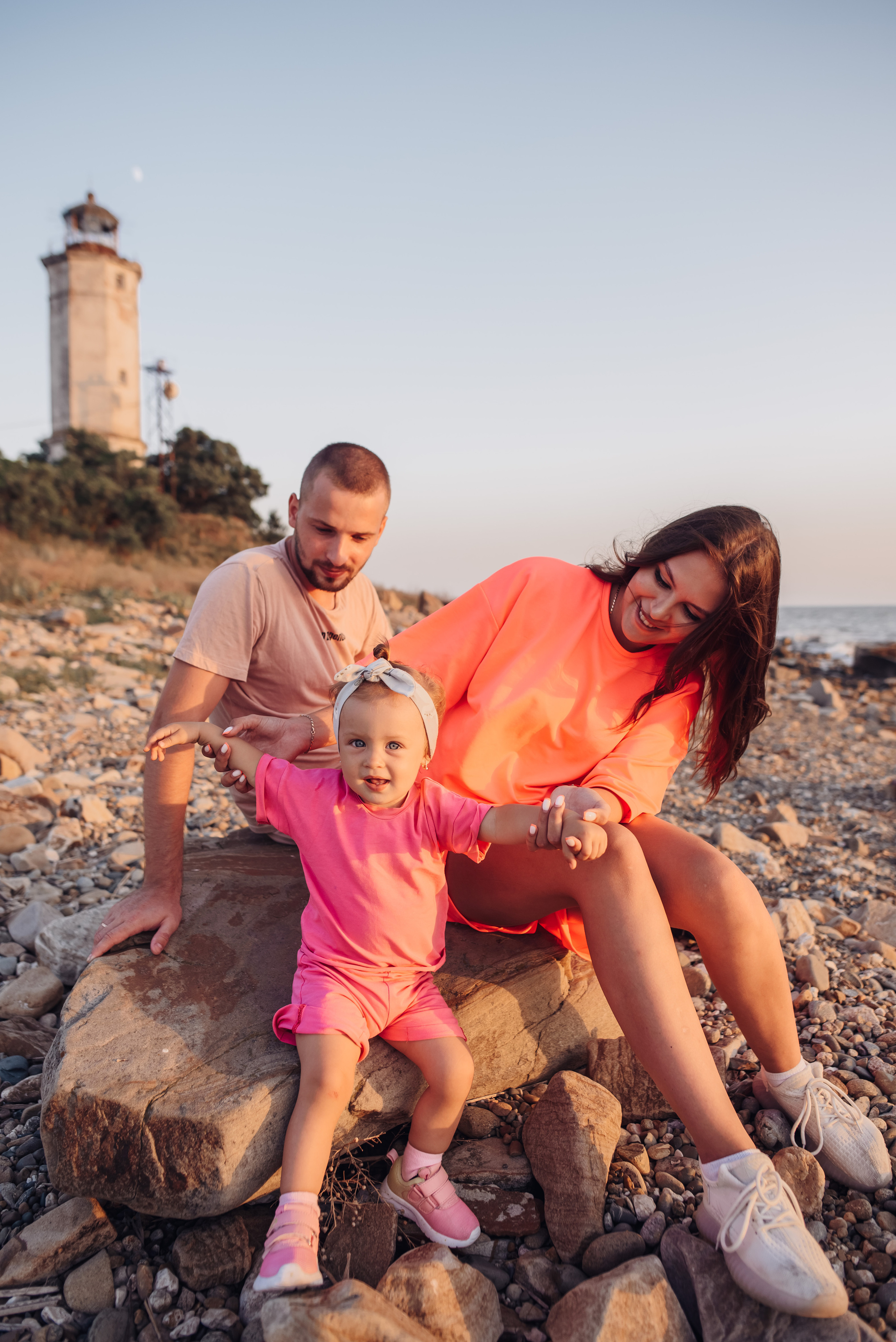 Прогулка на маяке. Детский и семейный фотограф выпускной альбом Приморско-Ахтарск