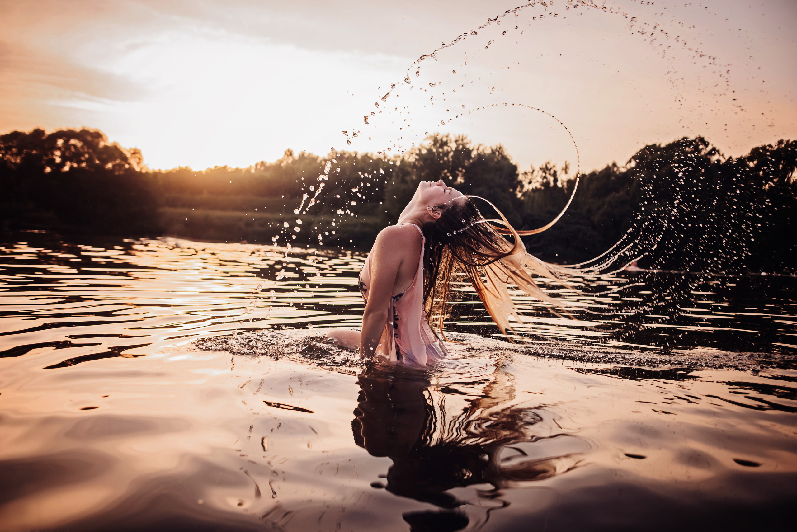 Виктория на закате. Детский и семейный фотограф выпускной альбом Приморско-Ахтарск