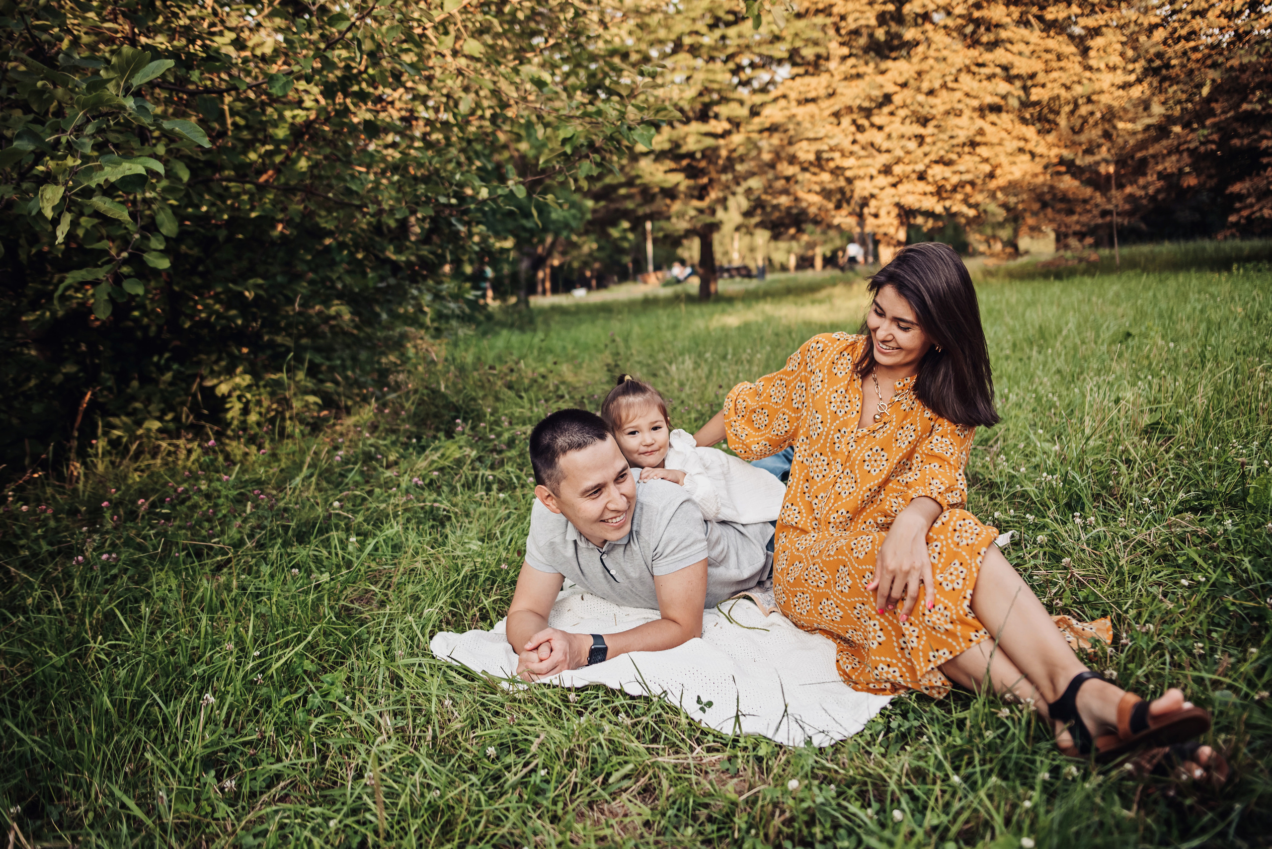 Прогулка Тимур, Ольга и Дианочка. Детский и семейный фотограф выпускной альбом Приморско-Ахтарск