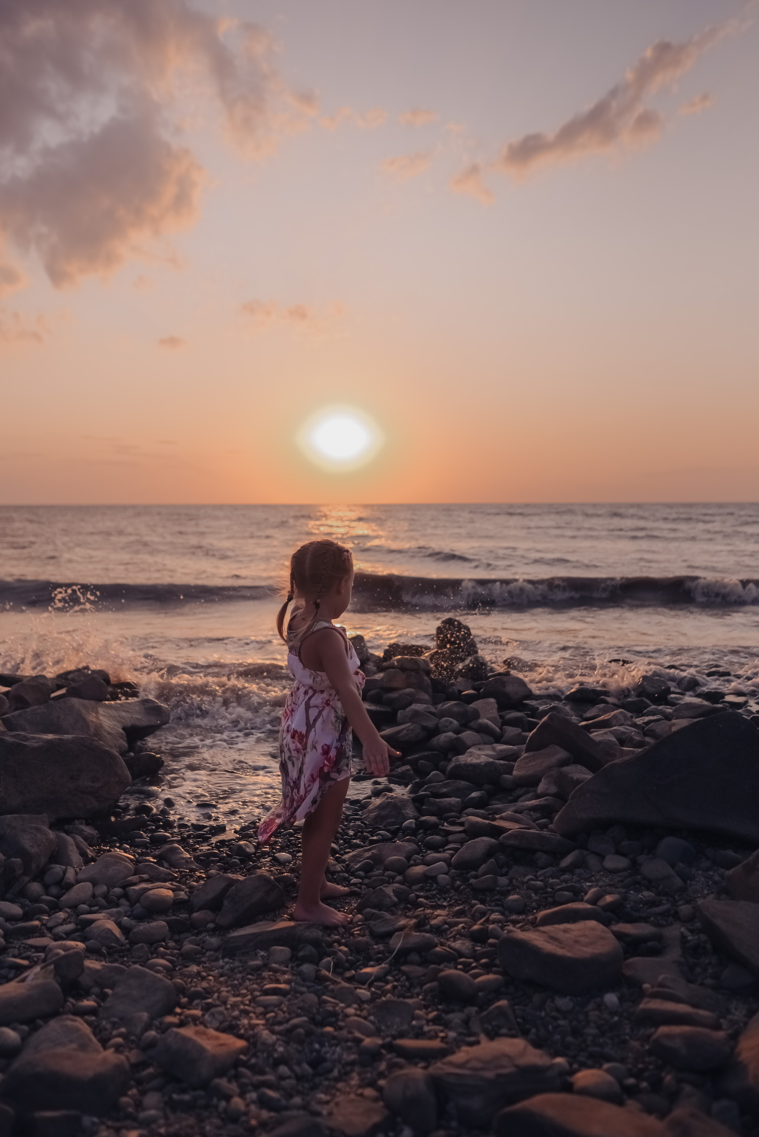 Ветер в волосах. Детский и семейный фотограф выпускной альбом Приморско-Ахтарск