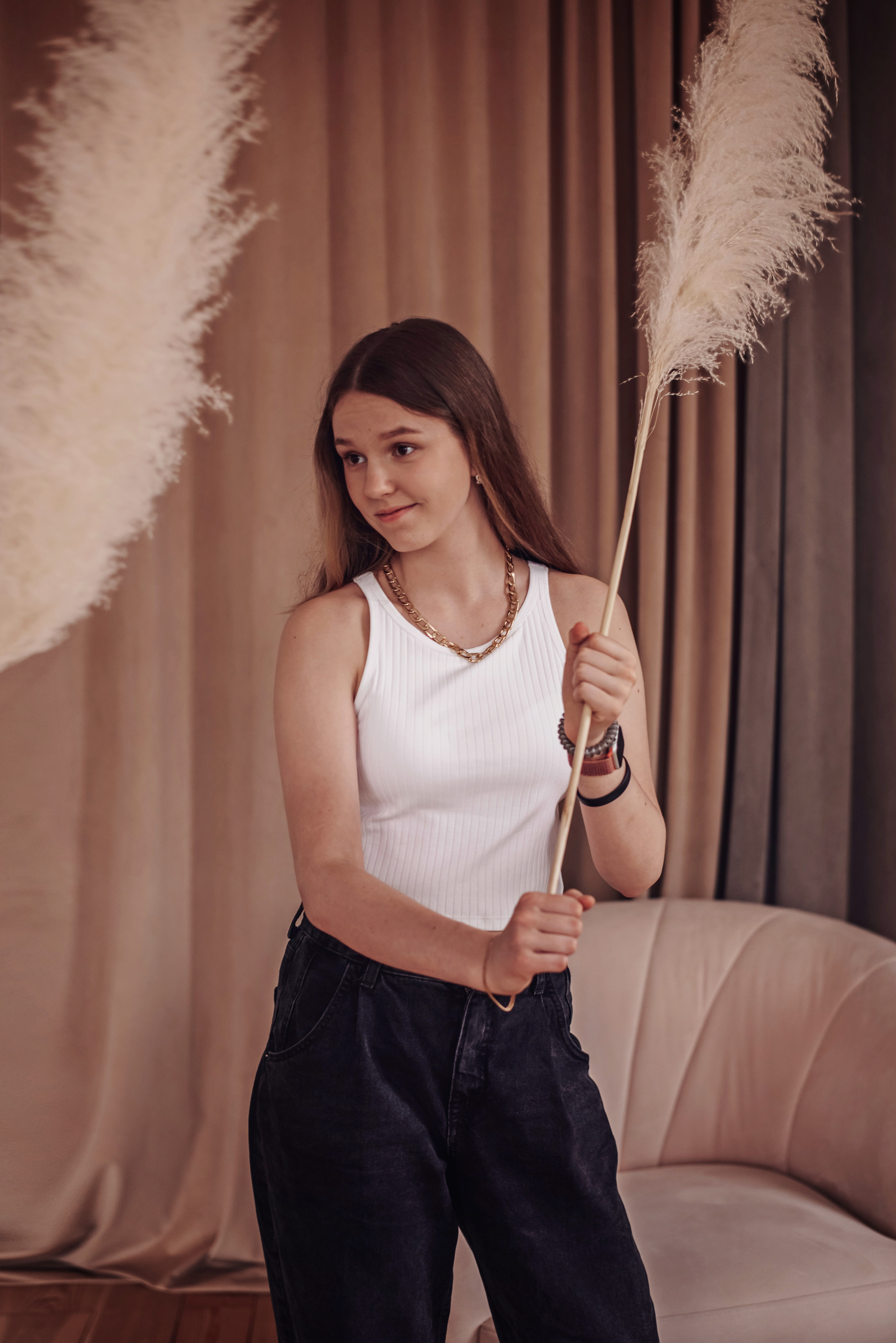 Василиса на флаконе. Детский и семейный фотограф выпускной альбом Приморско-Ахтарск