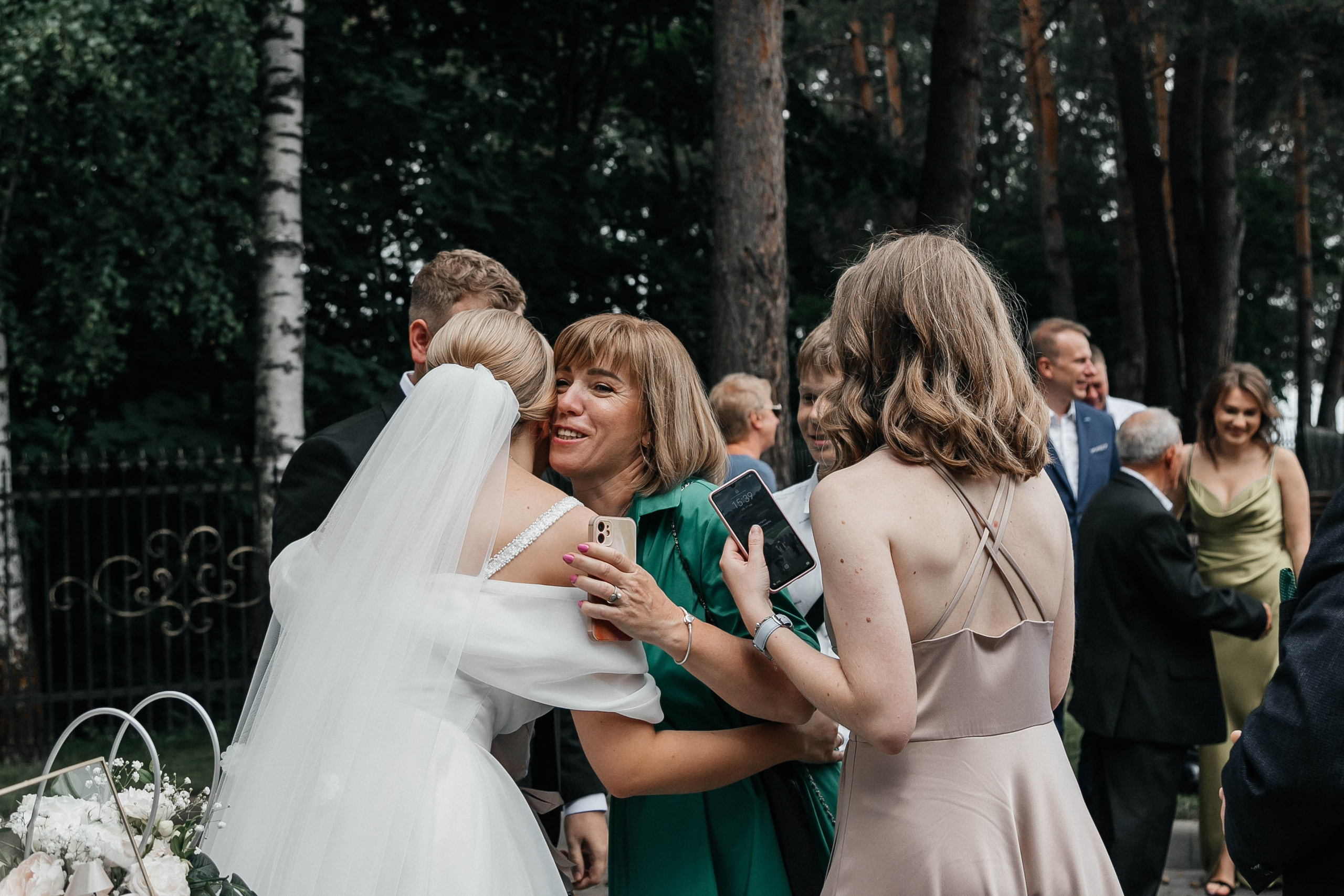 Фотограф на свадьбу. Фотограф в Минске Ира Сюбарева