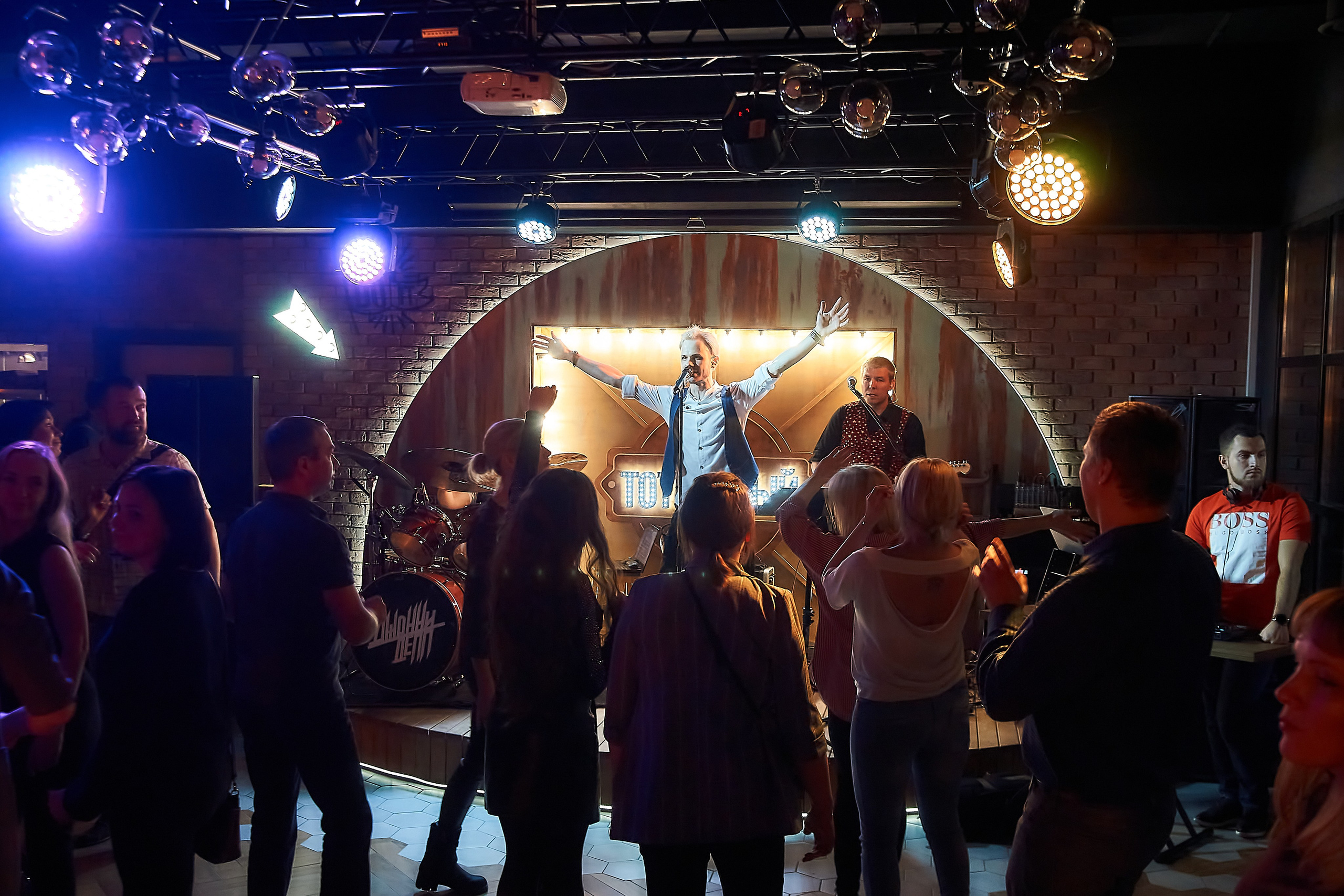 Фотограф на корпоратив. Видеосъёмка. Фотограф и видеограф в Екатеринбурге