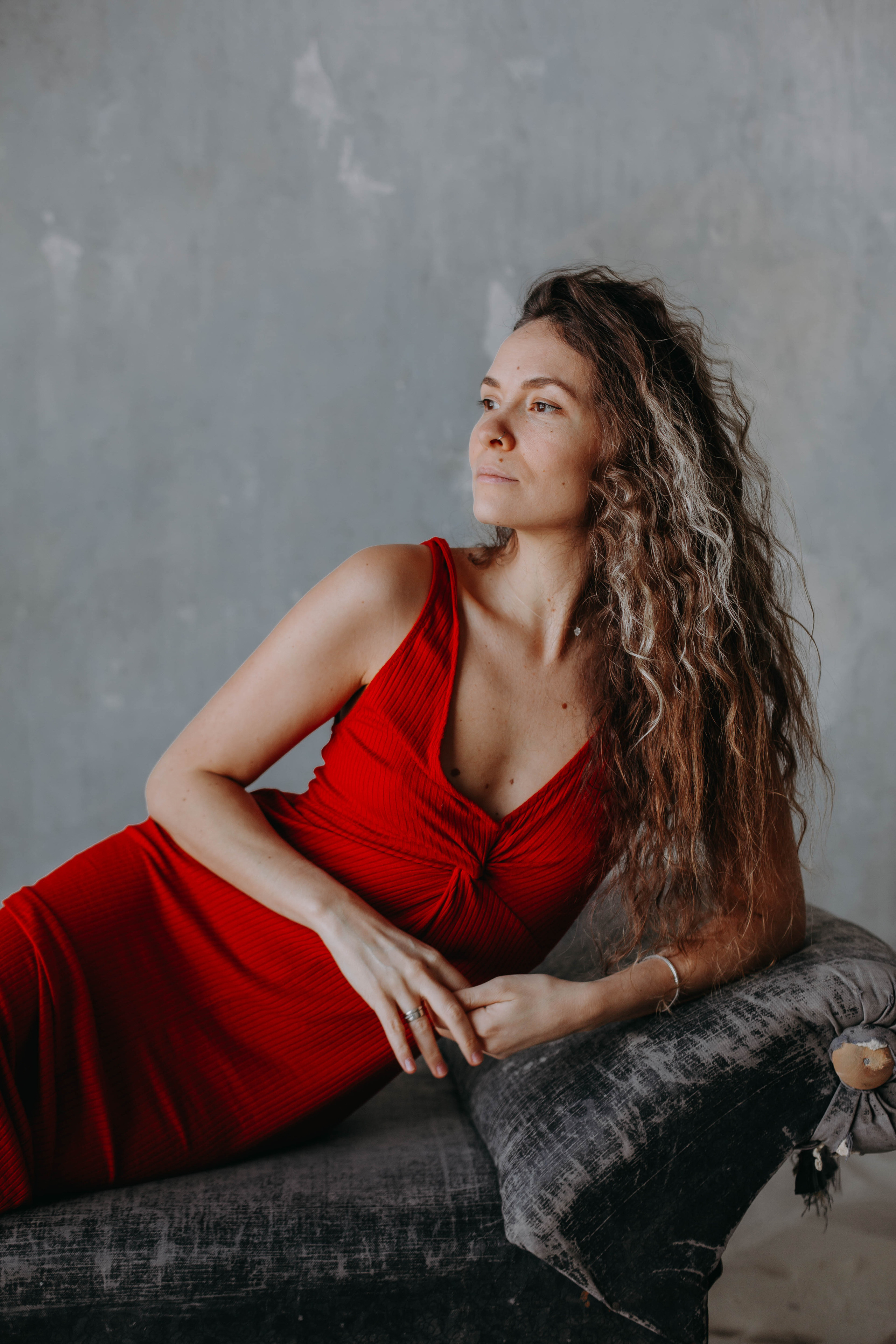 Studio Sand Portraits Dubai | Artistic Photography