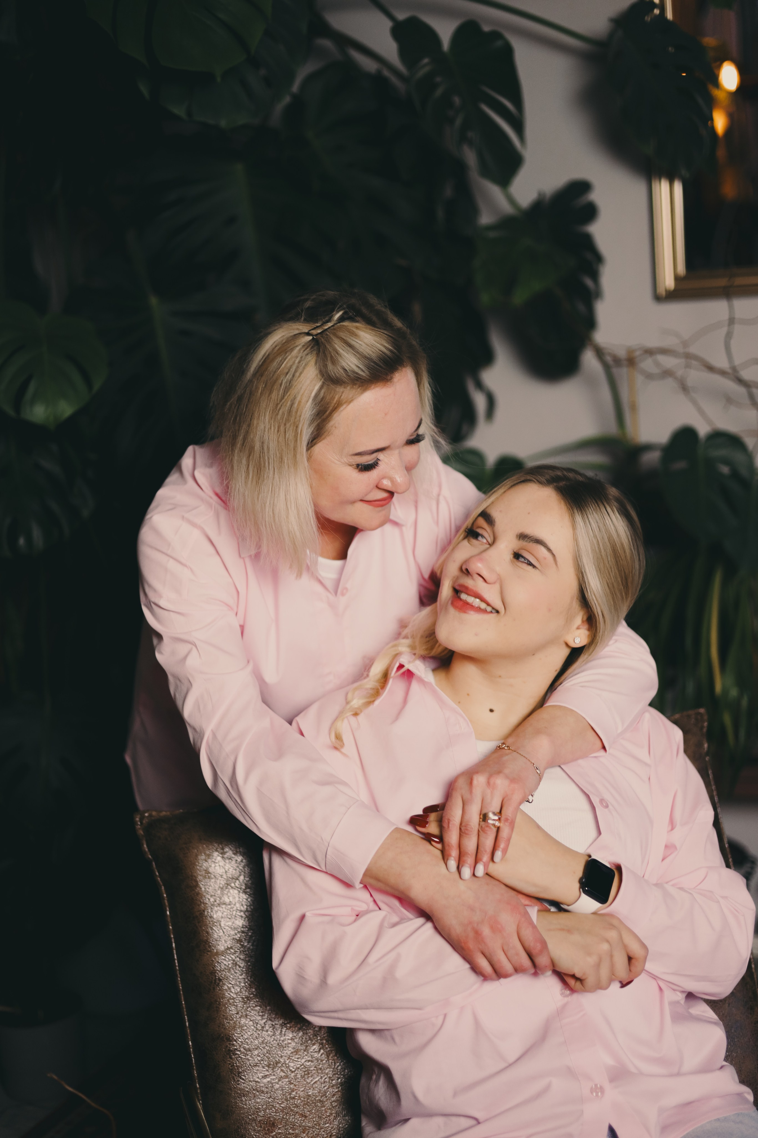 Саша и ее мама. Фотограф Мария Лаенко