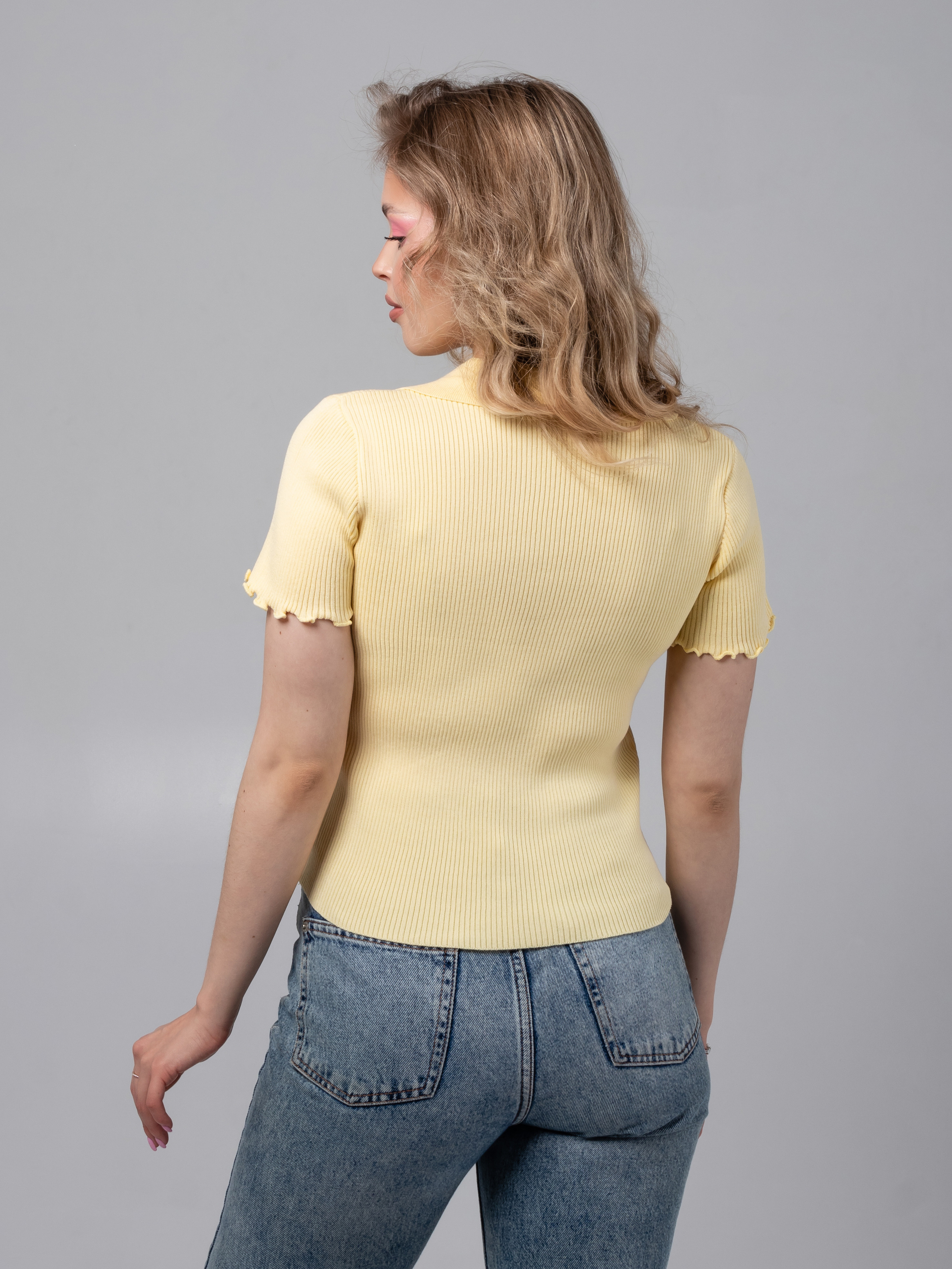 Костюм пляжный и футболка. Фотограф в Краснодаре Арина Кудряшова