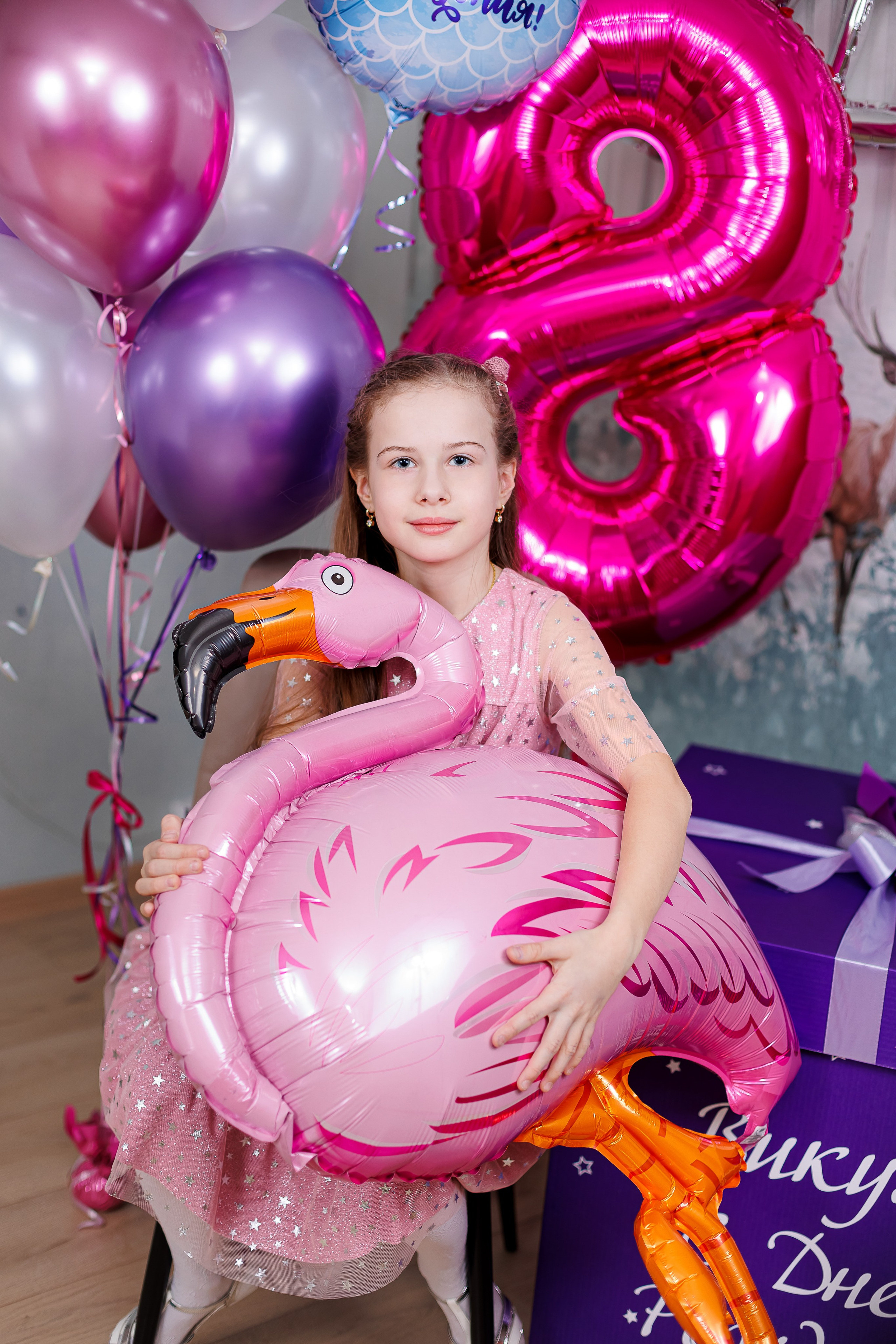 День рождения Вики. Съёмка дома. Семейный и детский фотограф Комина Елена, Власиха, Одинцово