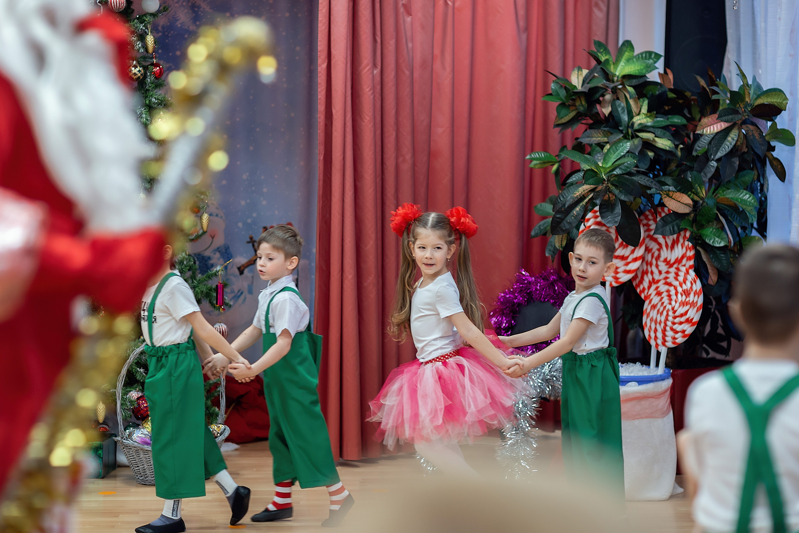 Утренник_"Карамельная фабрика» 2024. Семейный фотограф в Санкт-Петербурге