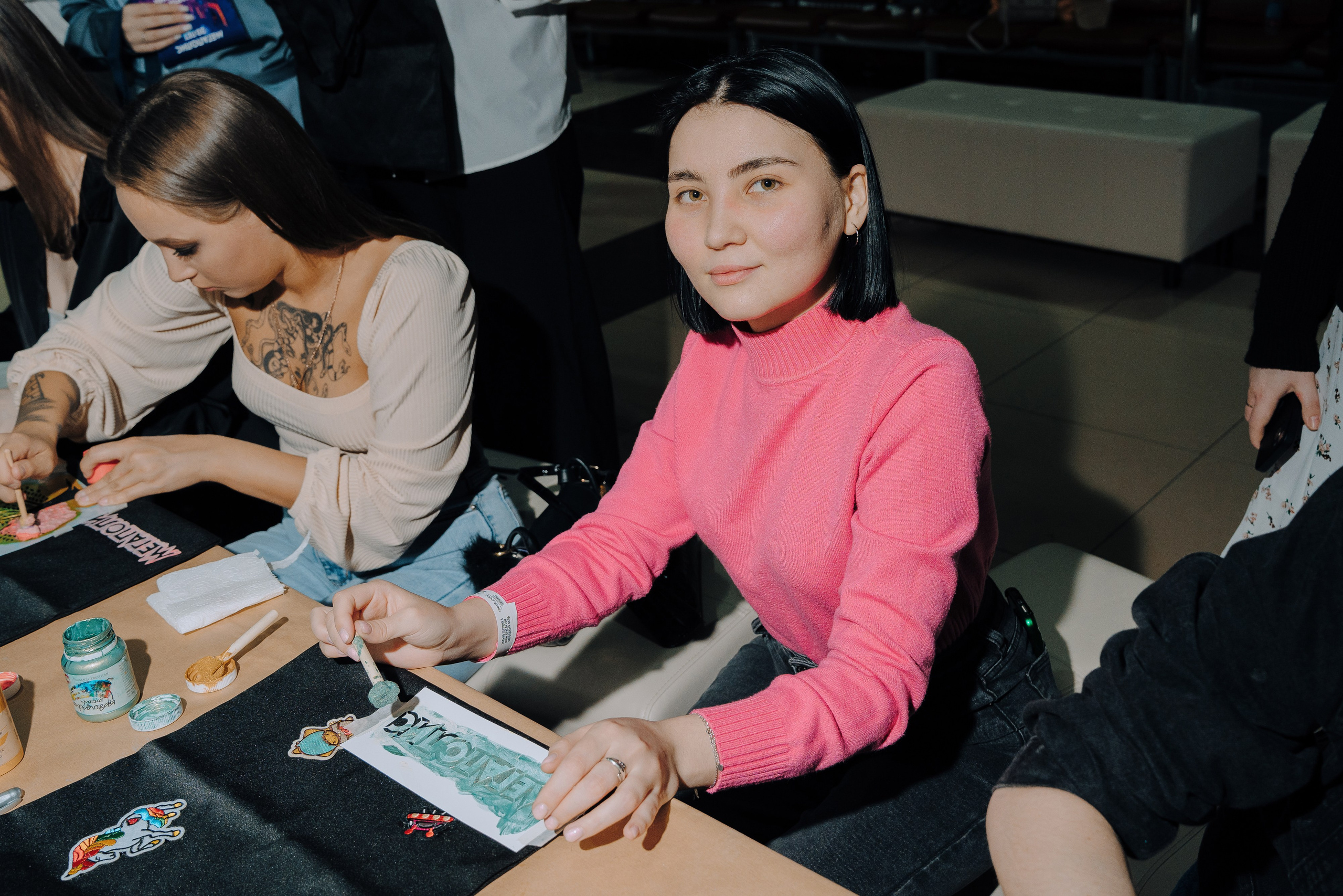 20 ЛЕТ МЕГАПОЛИС ЧЕЛЯБИНСК ХЕДЛАЙНЕР ЕЛКА. Репортажный фотограф Зуев Роман г. Челябинск