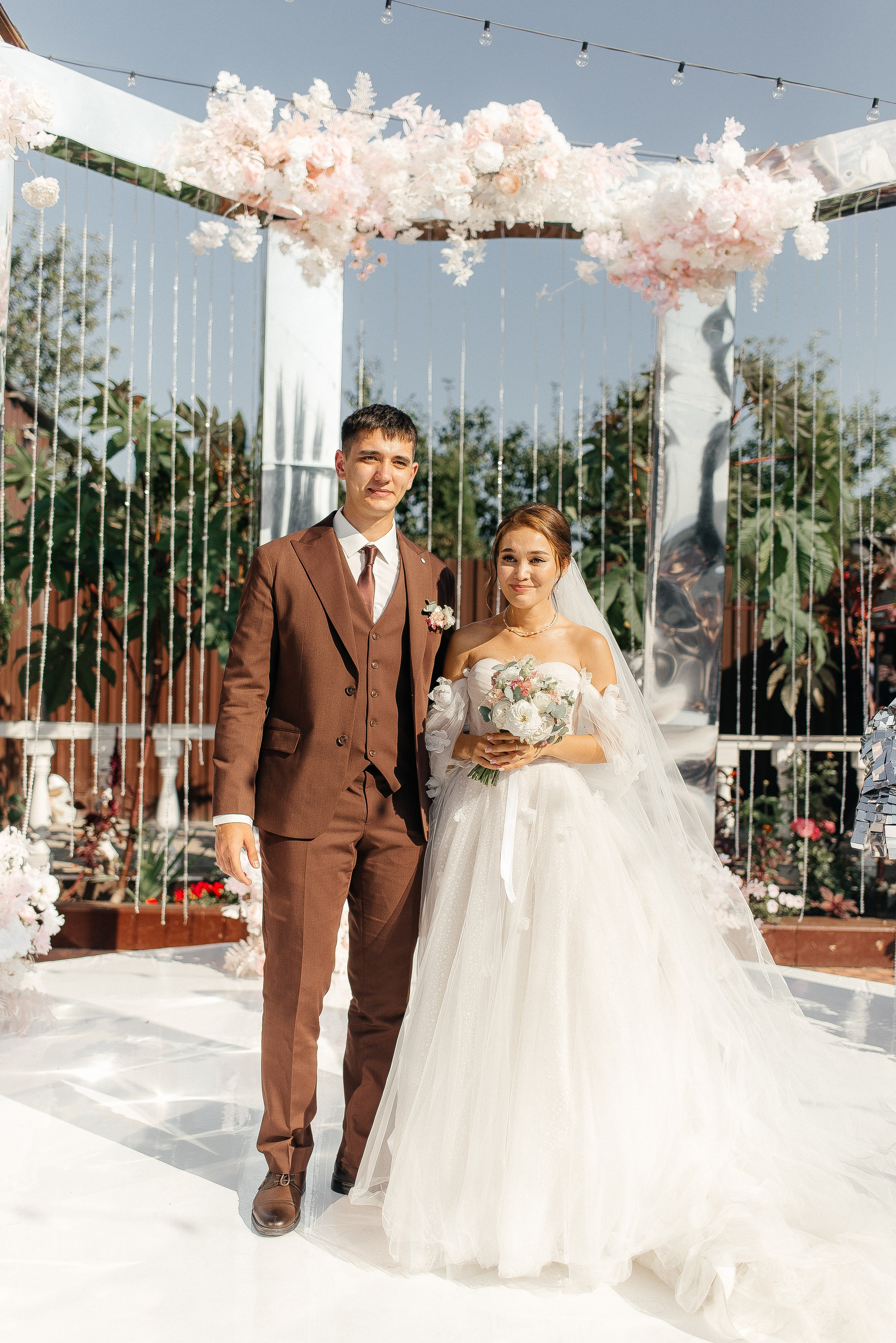 Рустам и Дина. Главная