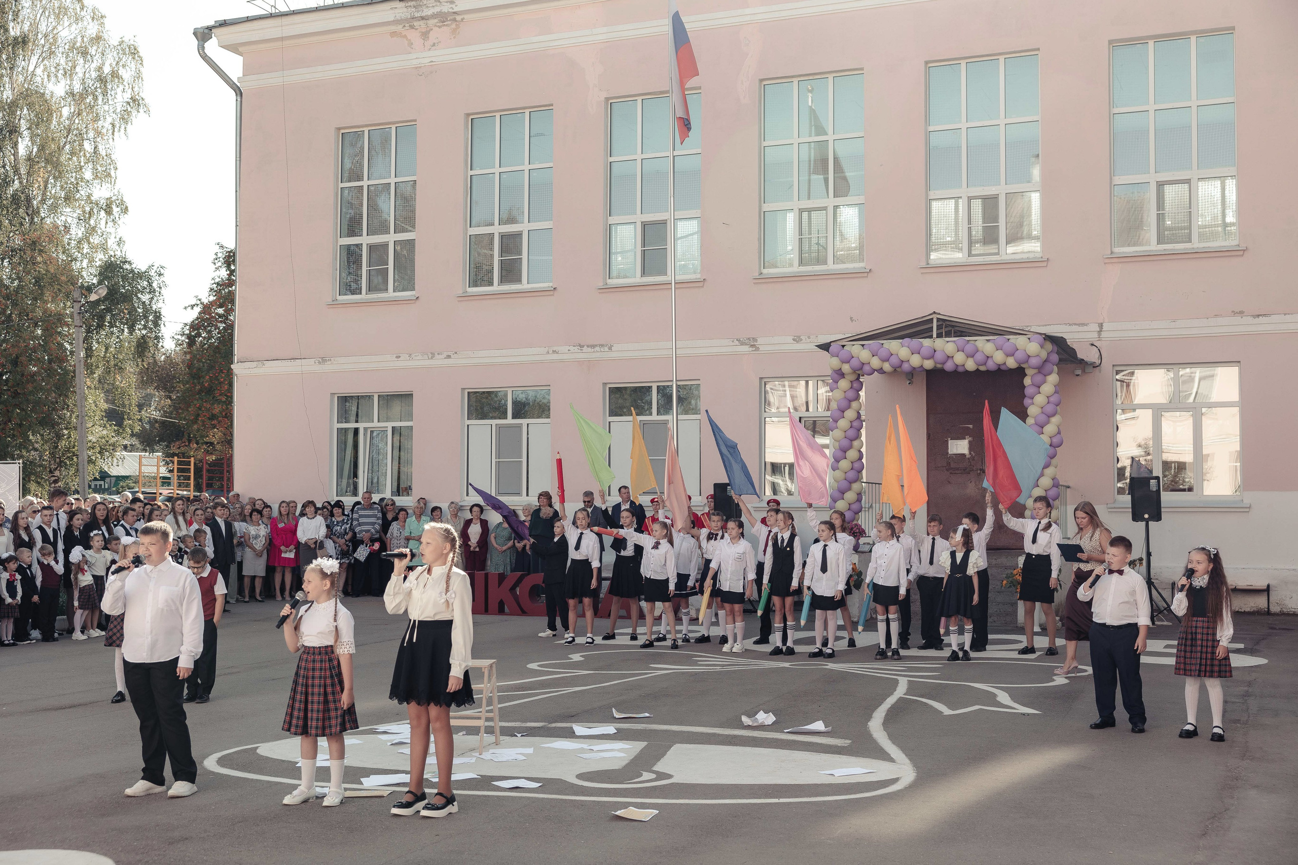 Фотограф первое сентября Нижний Новгород. Алексей Шаров — свадебный и репортажный фотограф в Нижнем Новгороде