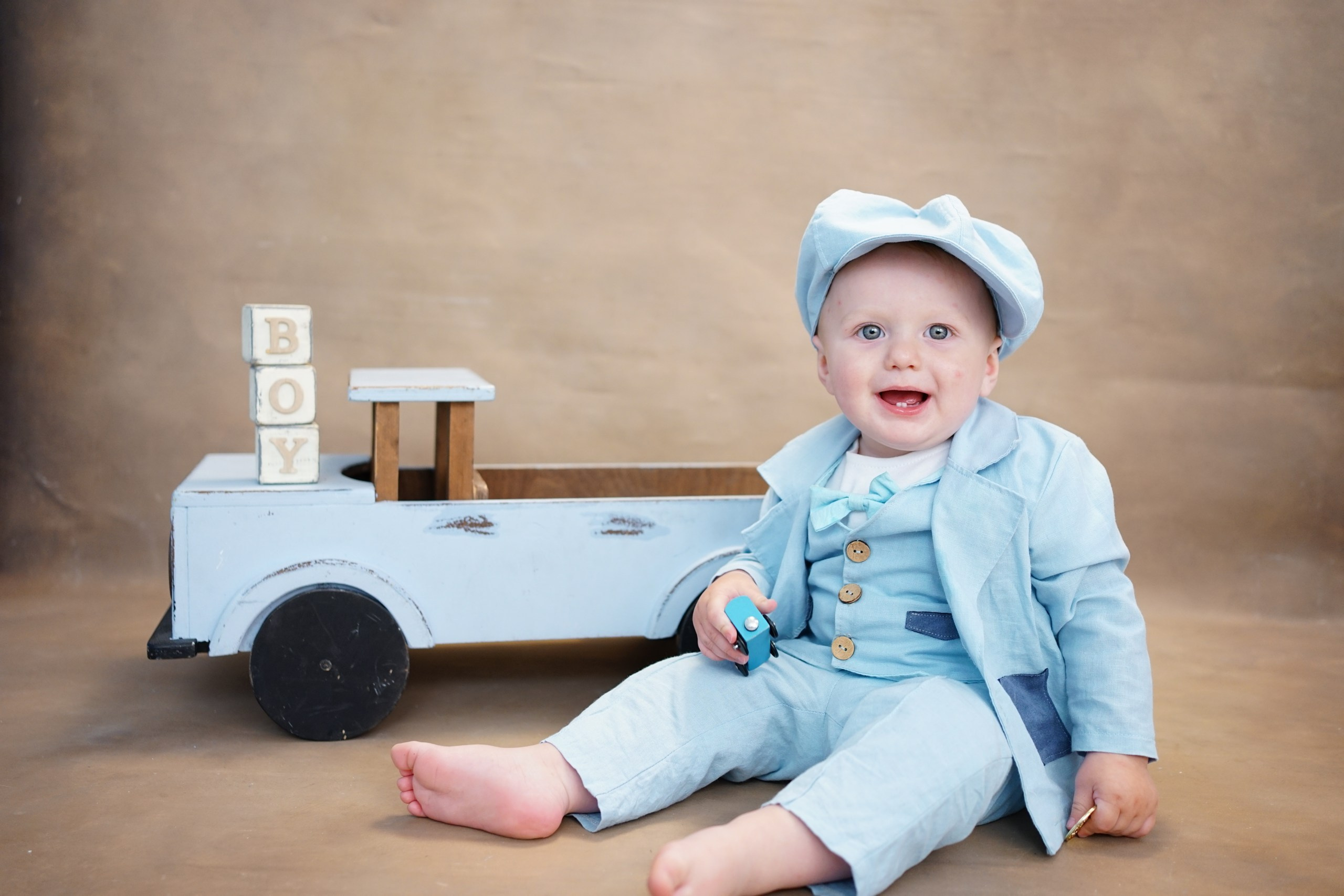 Фотосессия на Годик для Мальчиков. Детская Фотостудия ГОДОВАСИКИ в Санкт-Петербурге фотосесия на годик