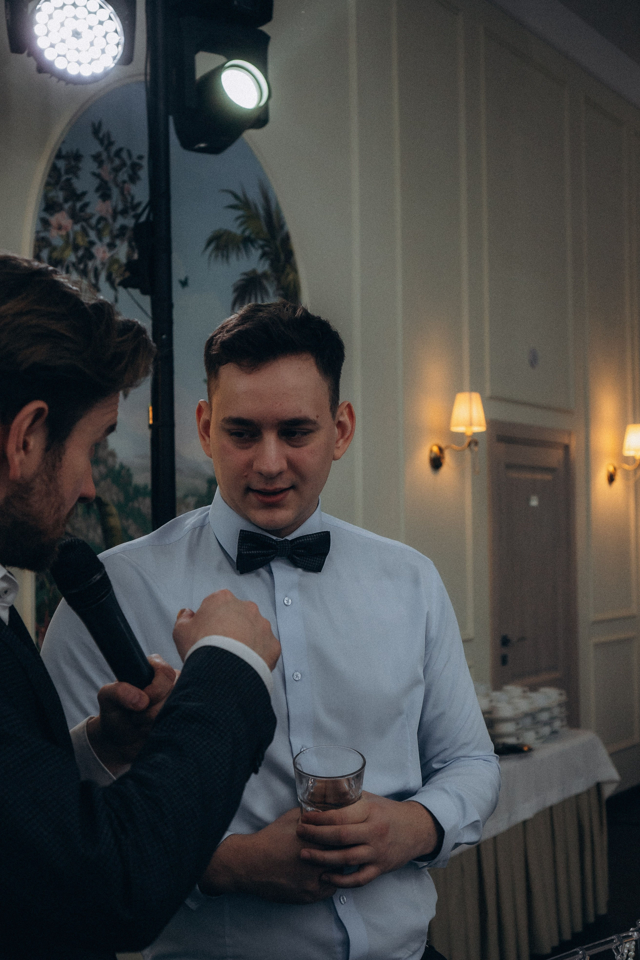 СВАДЕБНАЯ СЬЕМКА СБОРОВ В ОТЕЛЕ И ВЫЕЗД НА ЦЕРЕМОНИЮ (СНЯТО В СИБИРЕ В НИЖНЕВАРТОВСКЕ). Профессиональный фотограф, Санкт-Петербург — Виктория Богомолова