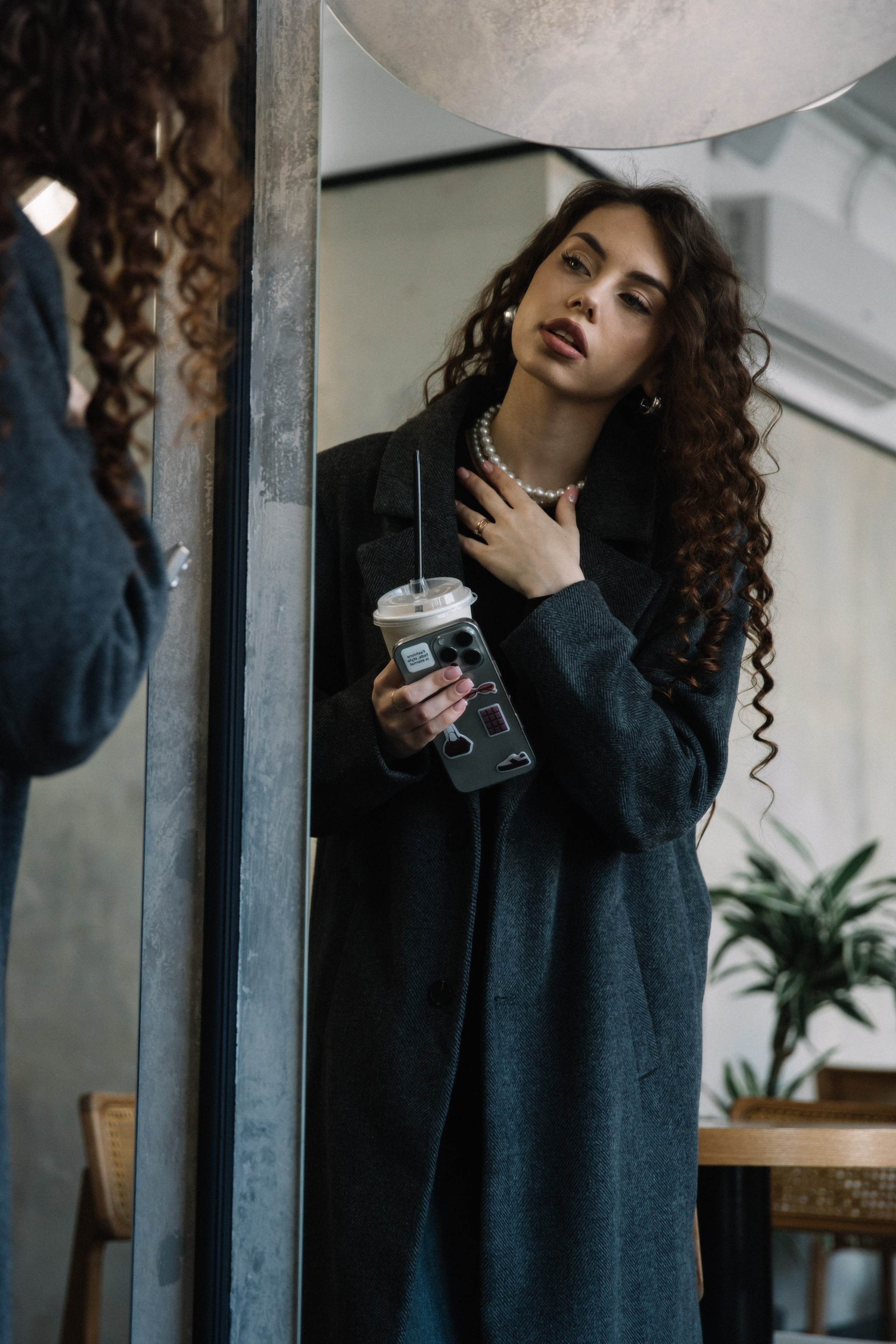 Женский портрет. Главная