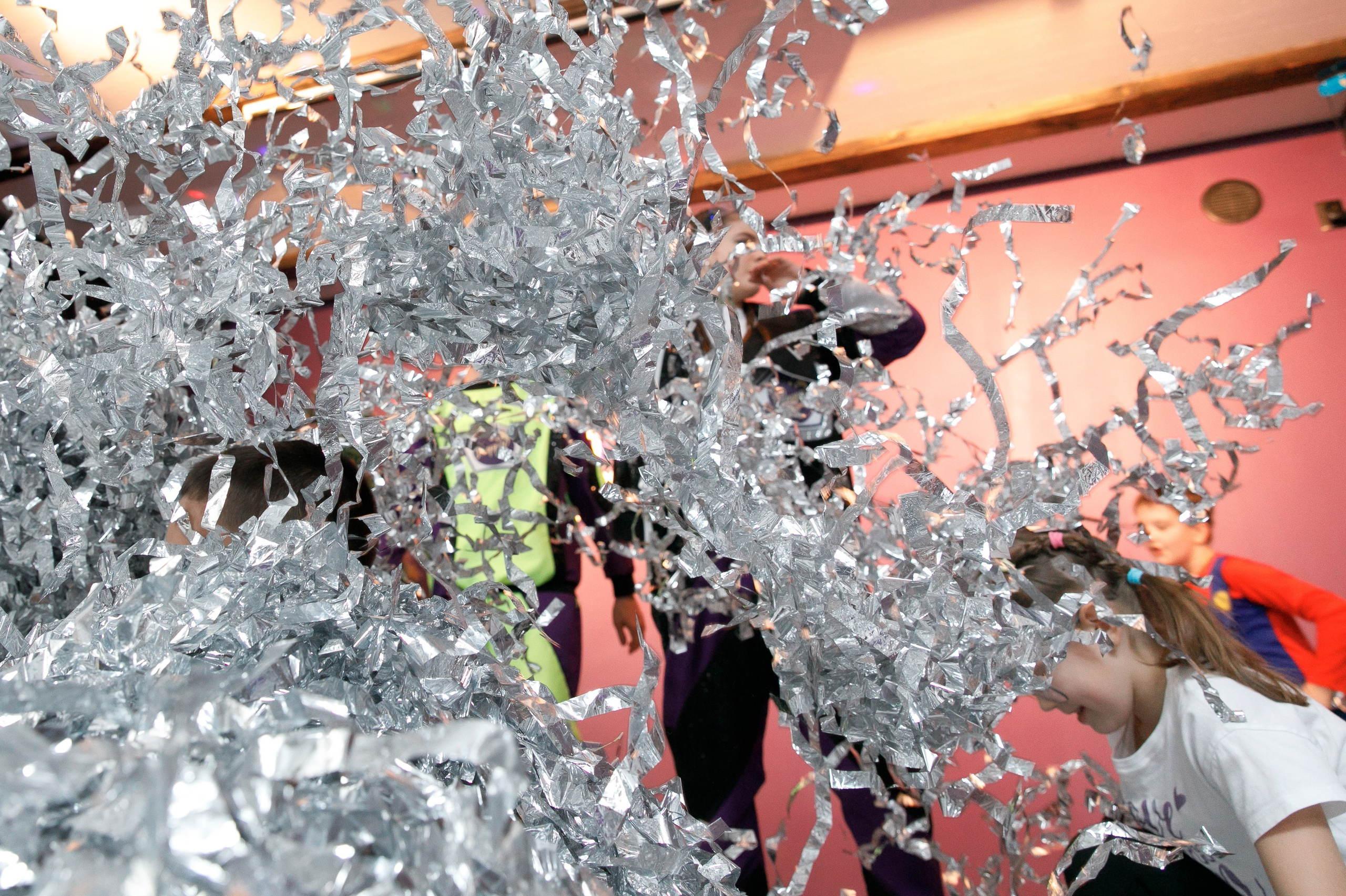 Школа «Кристалл» | Новогодняя программа. Свадебный, семейный и школьный фотограф в Сызрани Максим Баталов