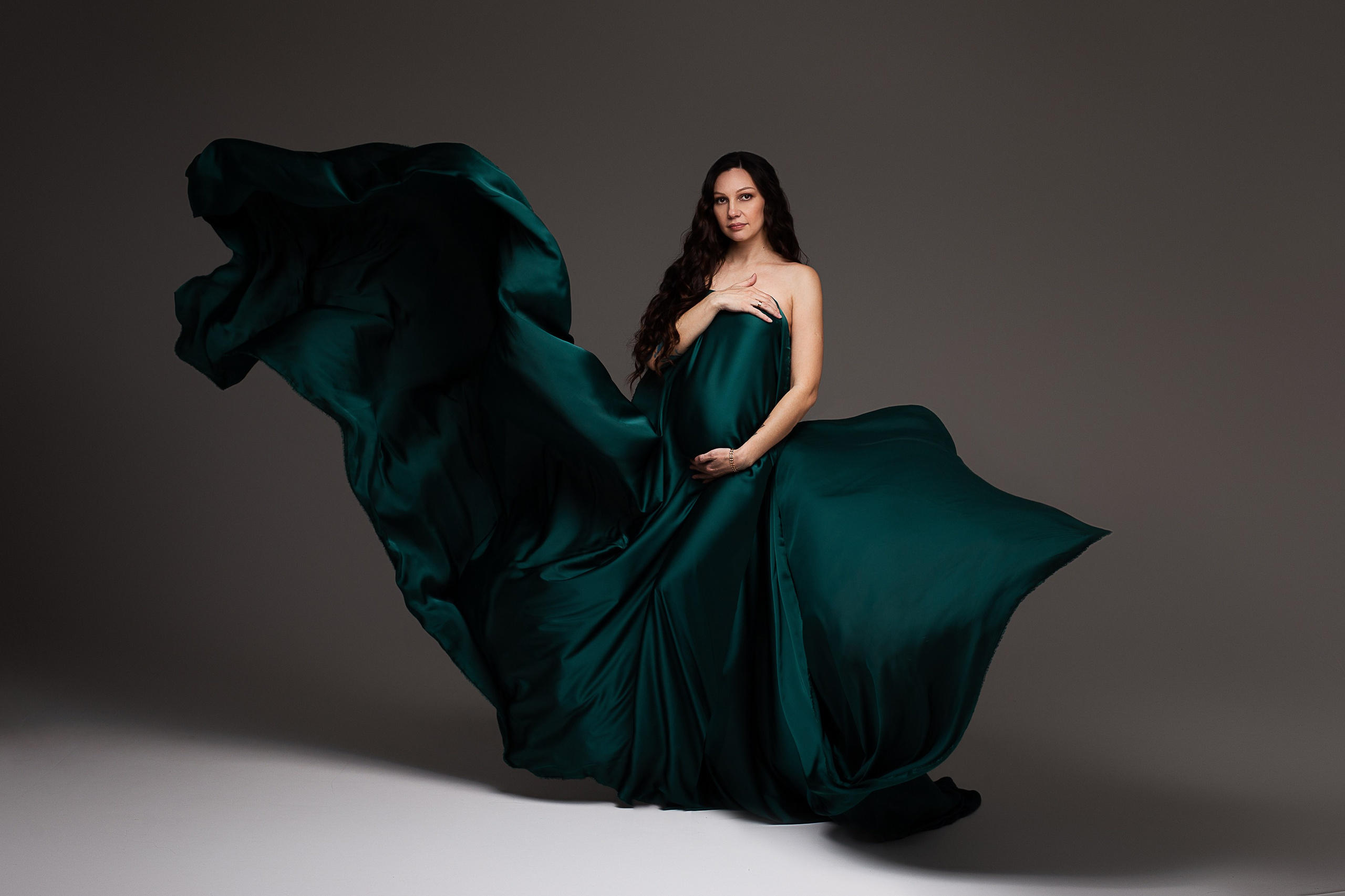 Ткани. Фотограф беременности в Екатеринбурге Гришина Анастасия