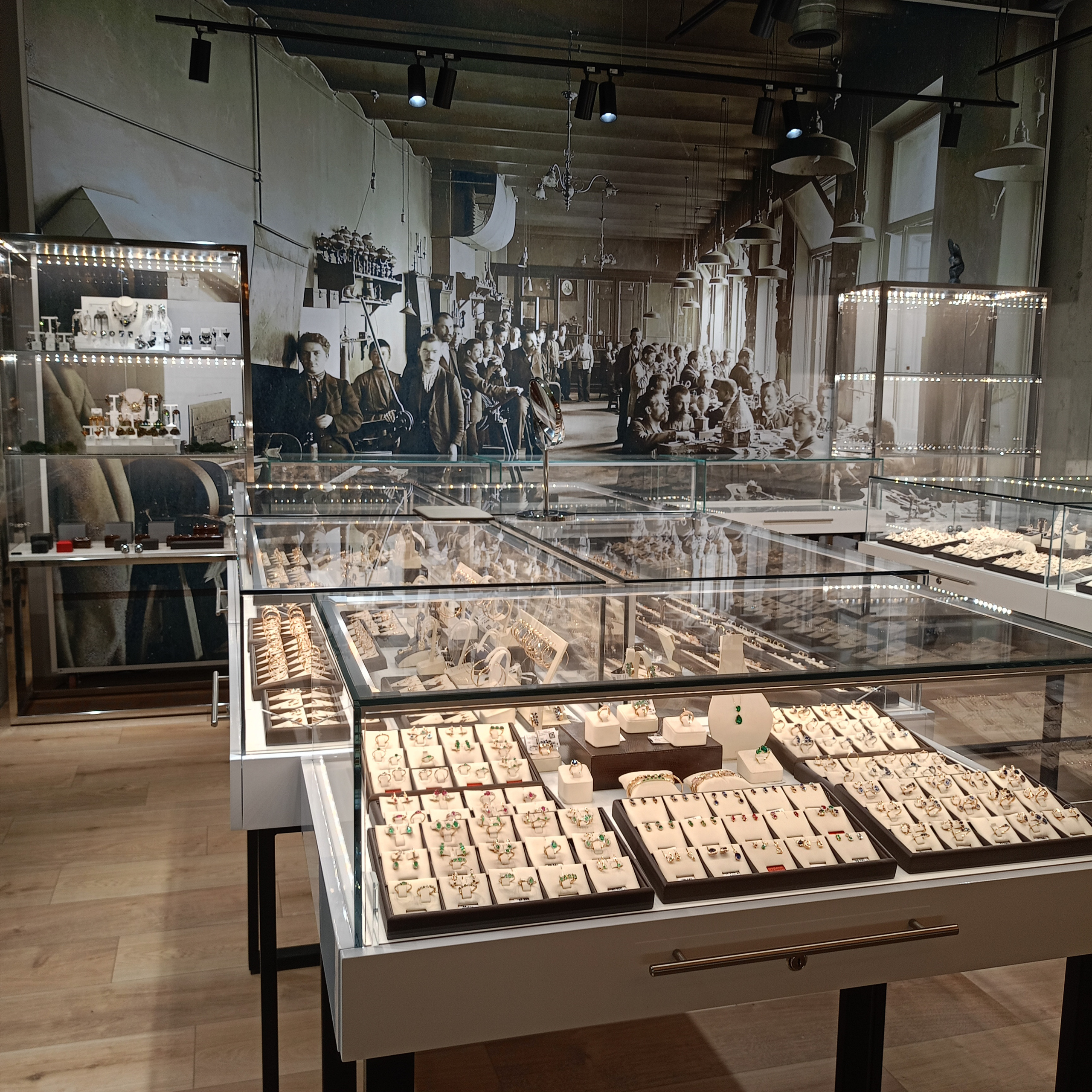 NEW GOLD. Aha-rus.ru