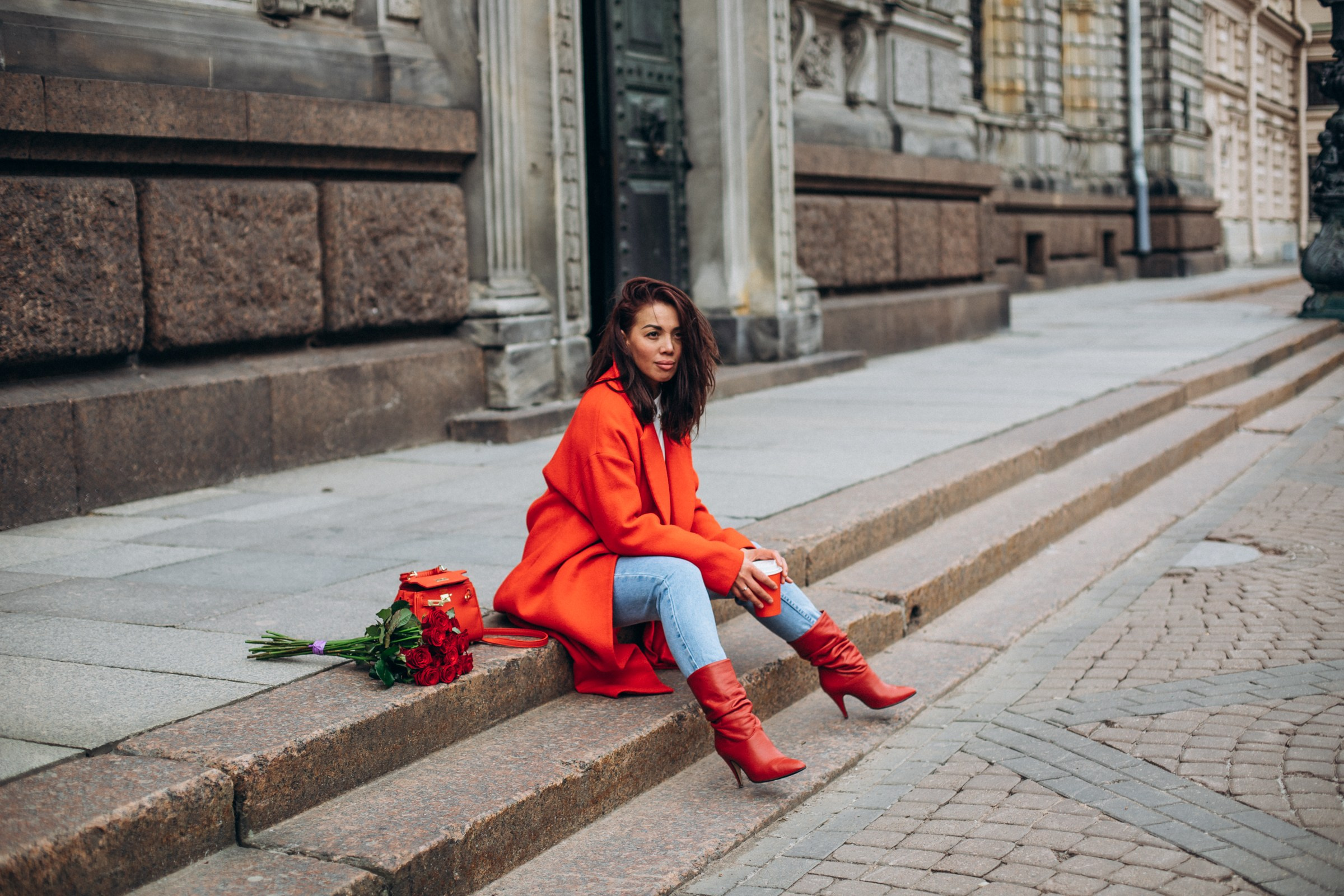 Анастасия в апреле. Фотопрогулка в Петербурге. Индивидуальный и семейный фотограф в Санкт-Петербурге