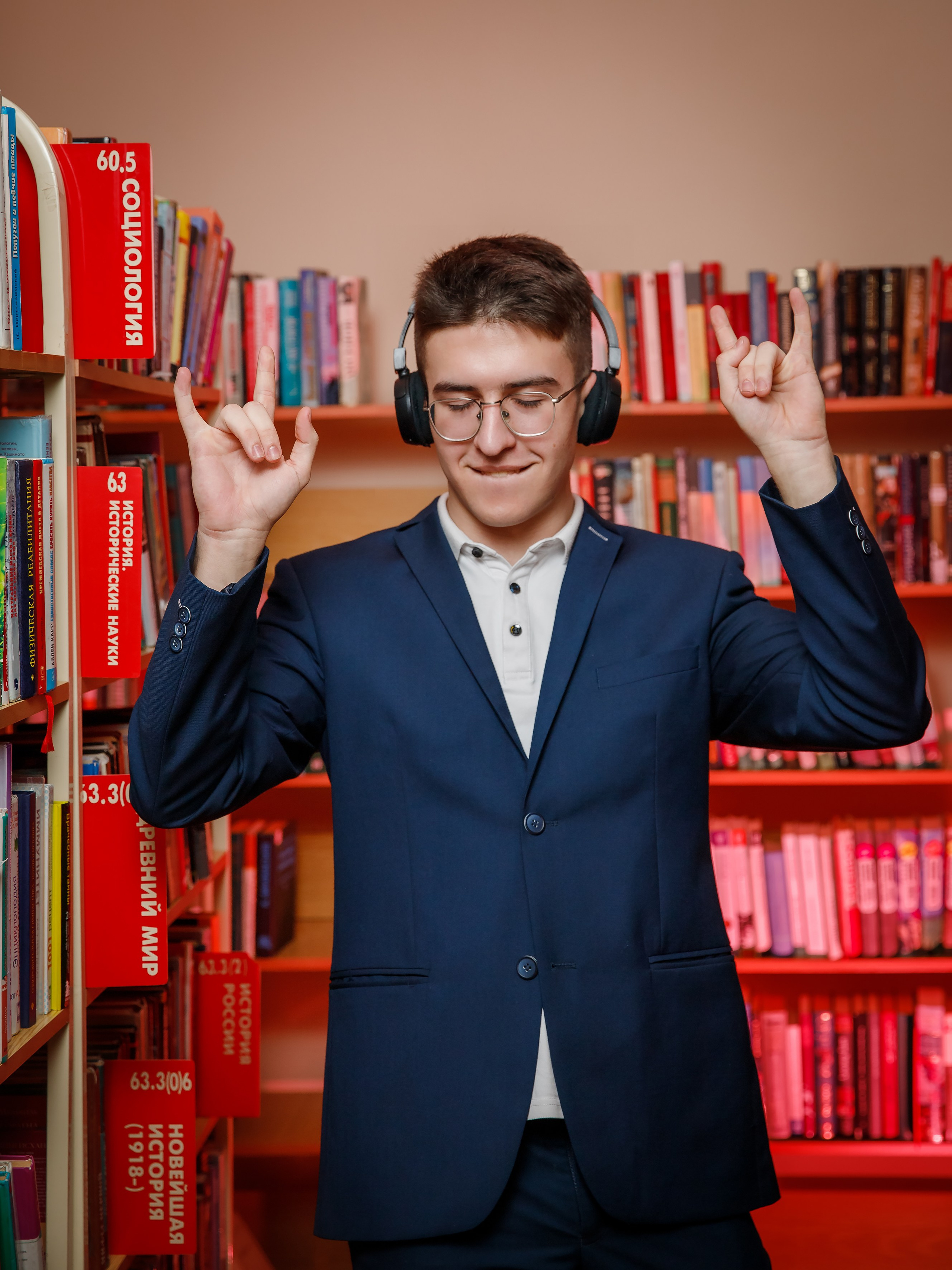 ПОРТРЕТЫ. Марина Ушакова. Фотограф. Выпускные альбомы. г. Краснодар